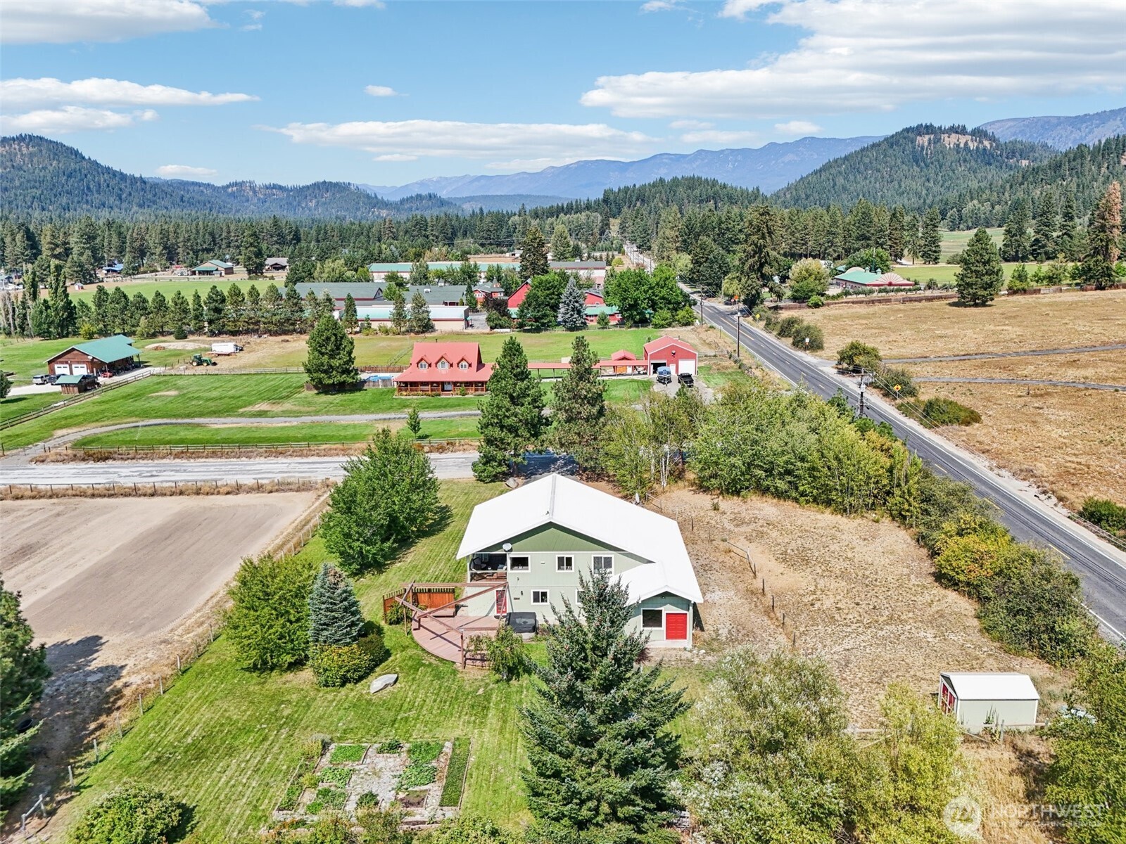 18527 Hazel Street Property Photo 37