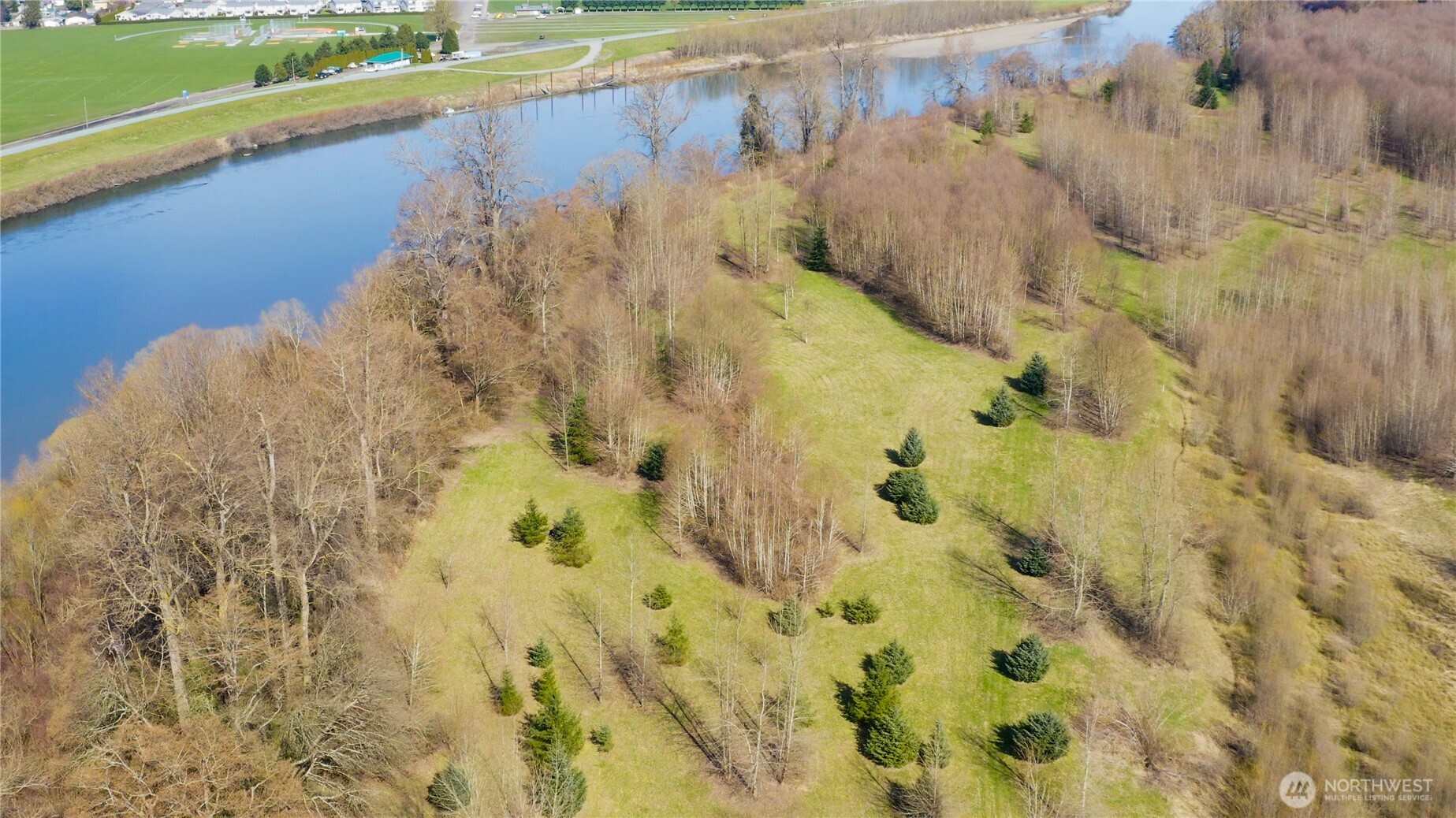 2323 Lindgren Road Property Photo 9
