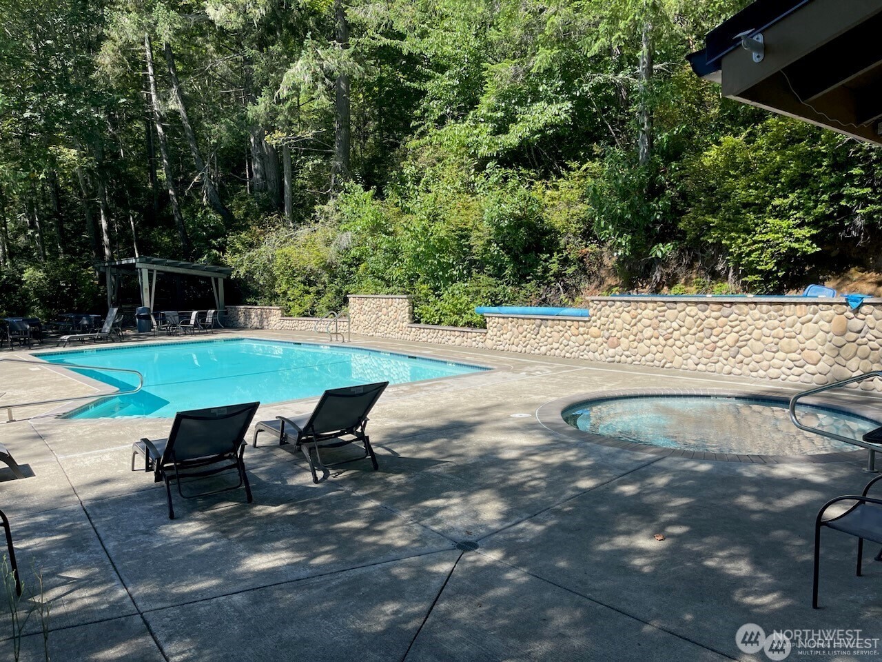 308913 Us-101 C40 Property Photo 7