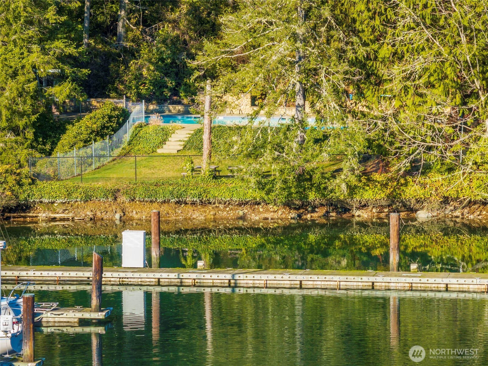 308913 Us-101 C40 Property Photo 14