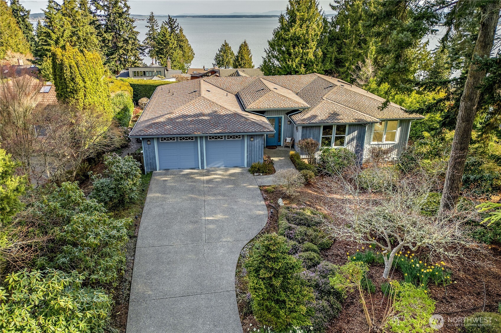 140 Trafalgar Drive Property Photo 1