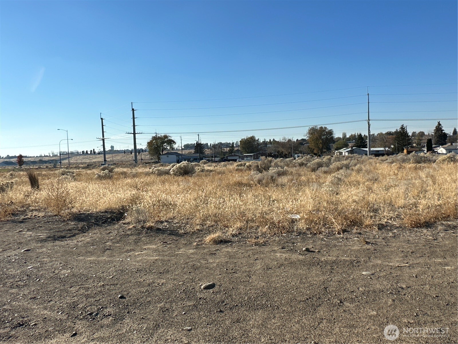 96 X W Central Drive Property Photo 9