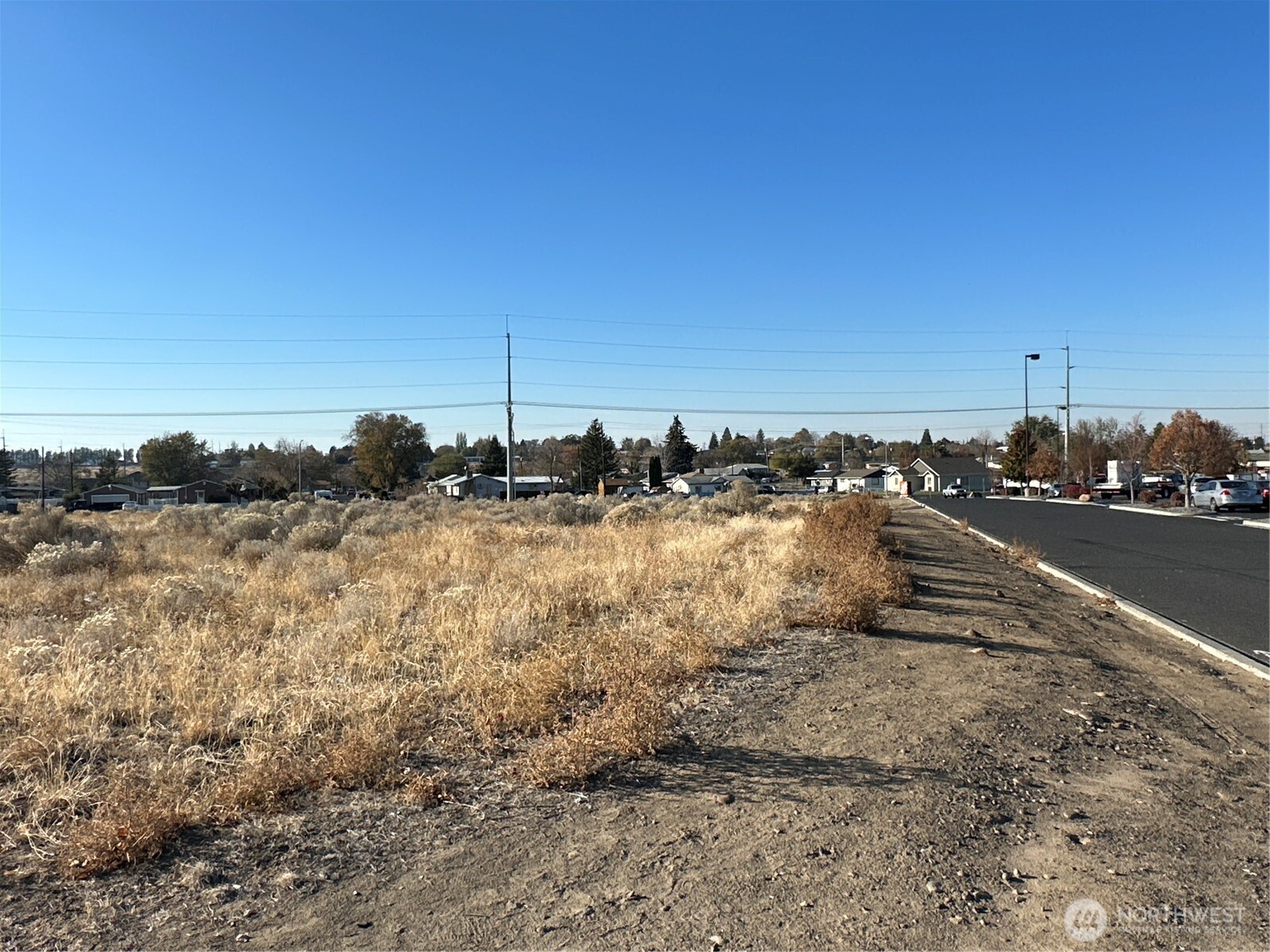 96 X W Central Drive Property Photo 10