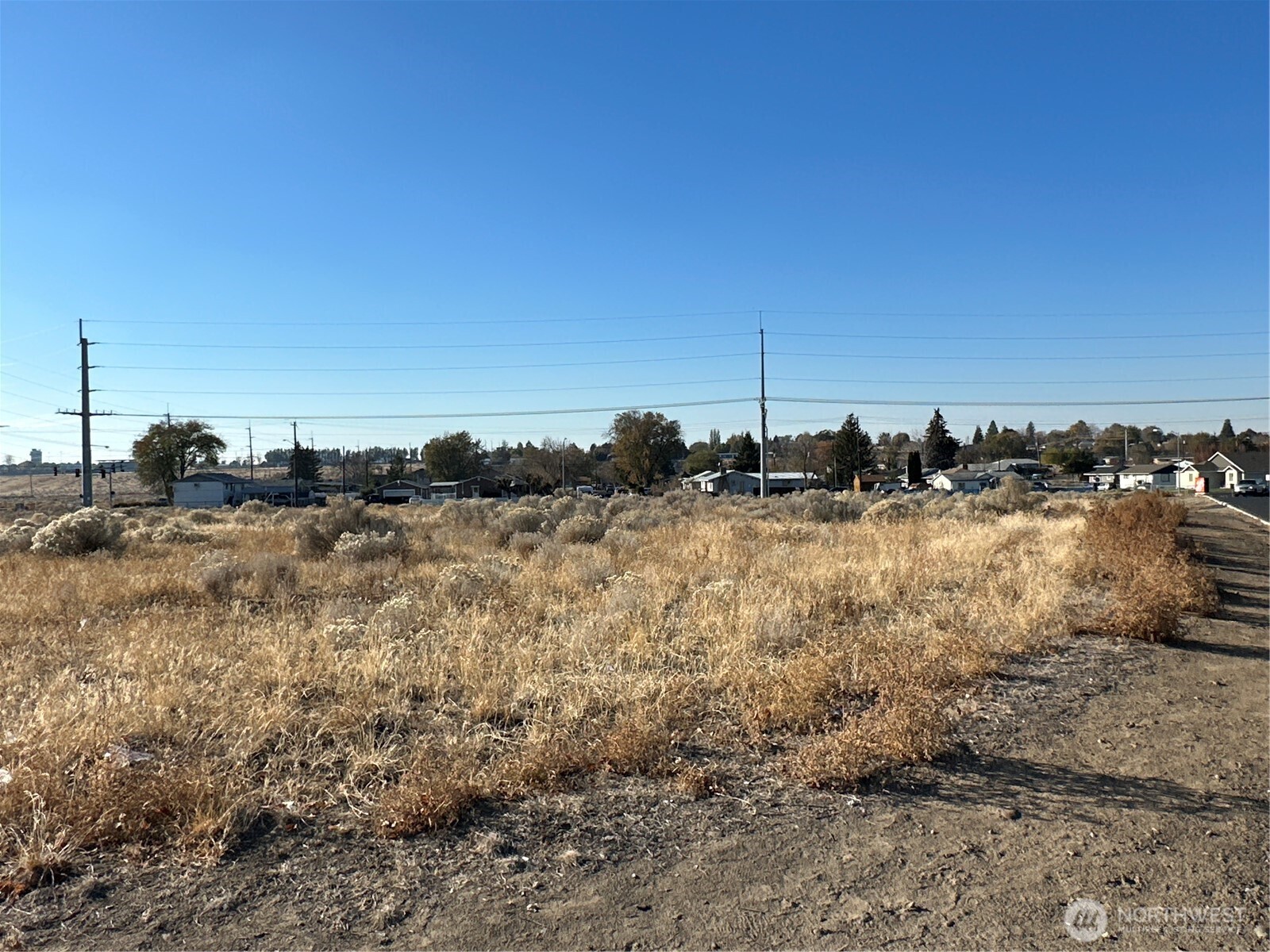 96 X W Central Drive Property Photo 11