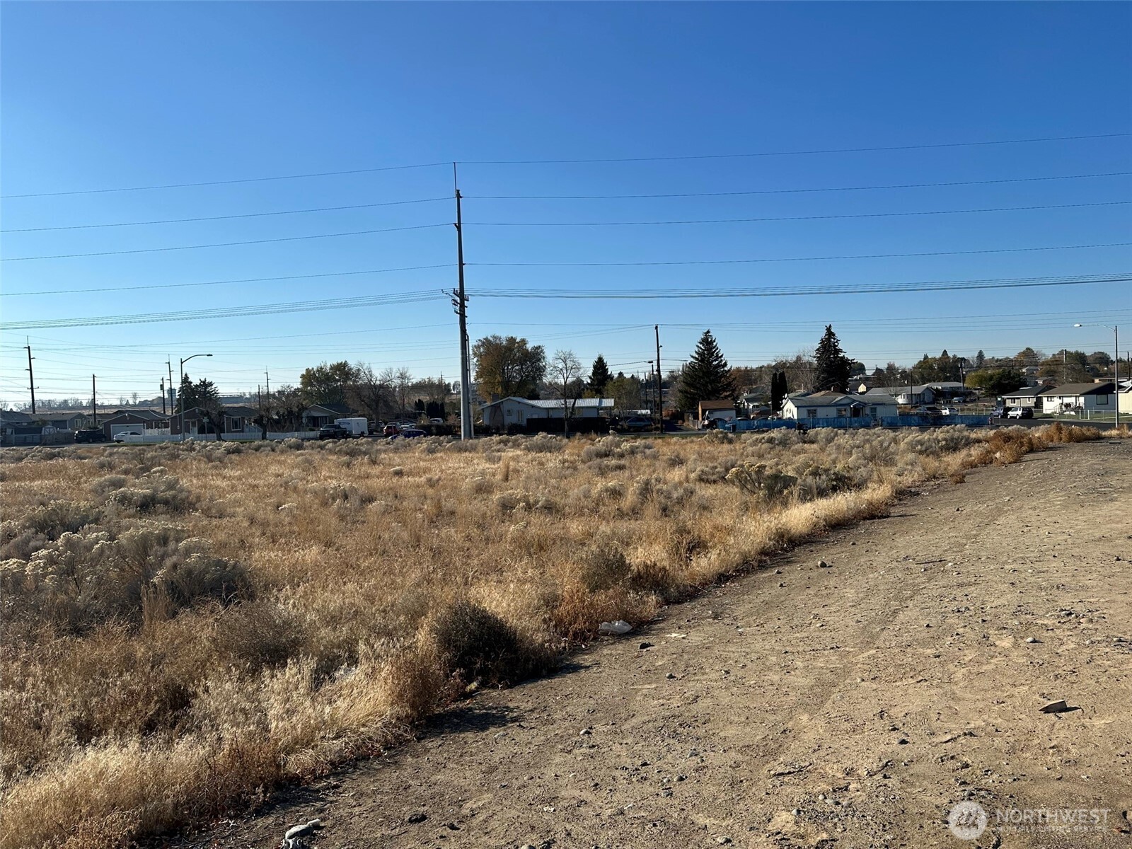 96 X W Central Drive Property Photo 15