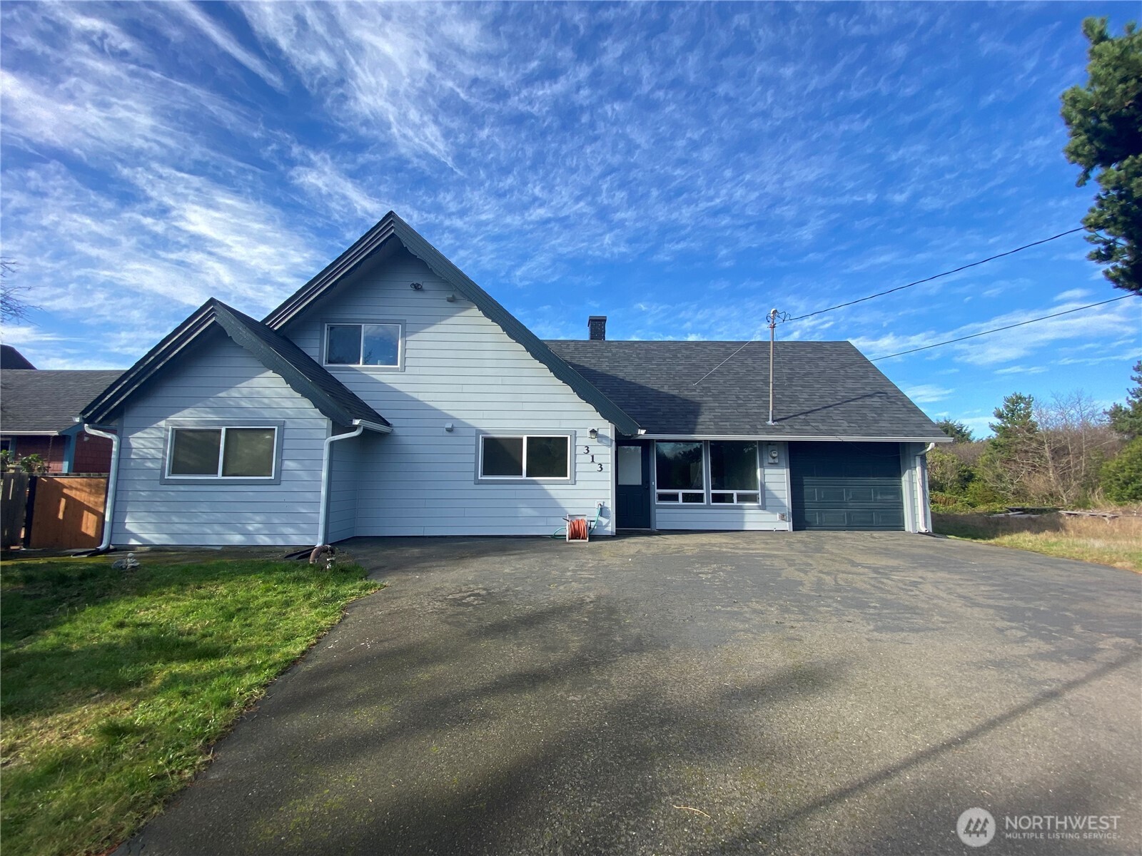 313 Sand Dune Avenue Property Photo 1