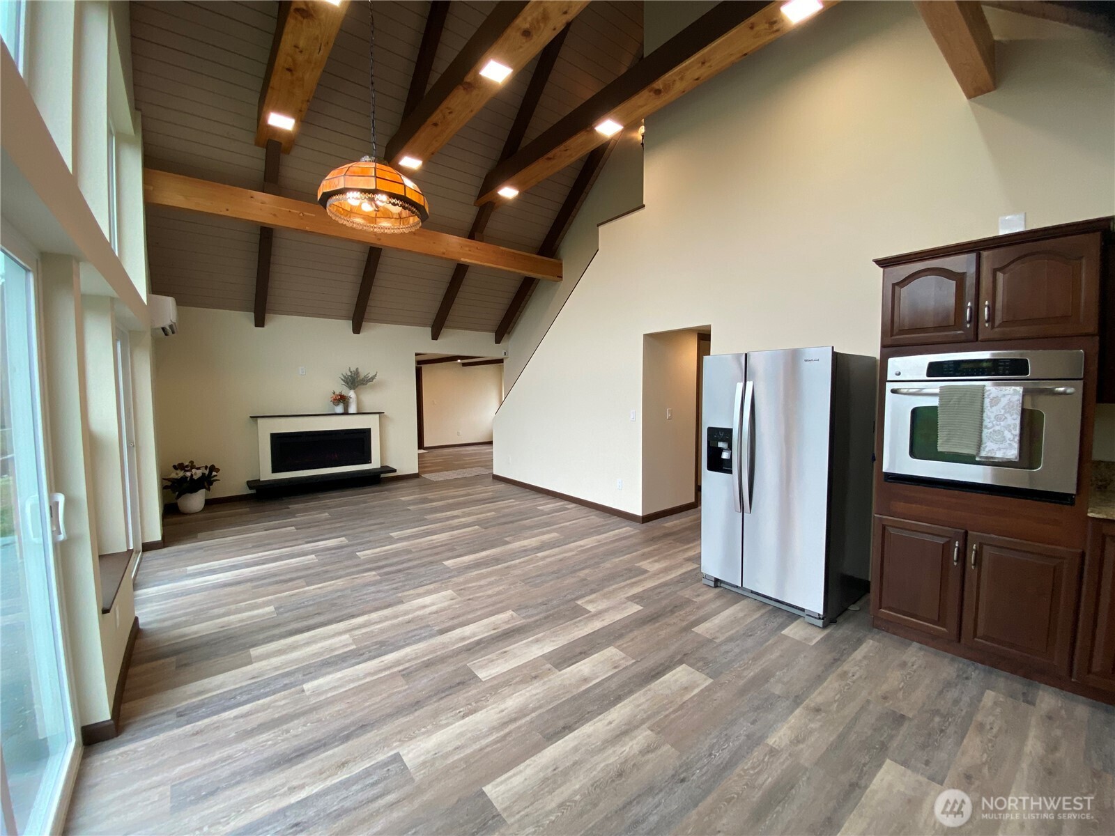 313 Sand Dune Avenue Property Photo 5