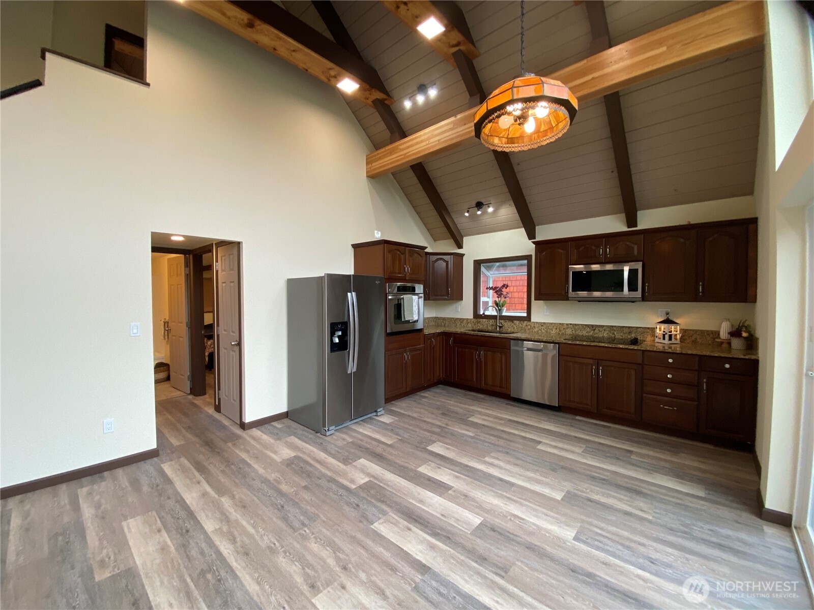 313 Sand Dune Avenue Property Photo 8