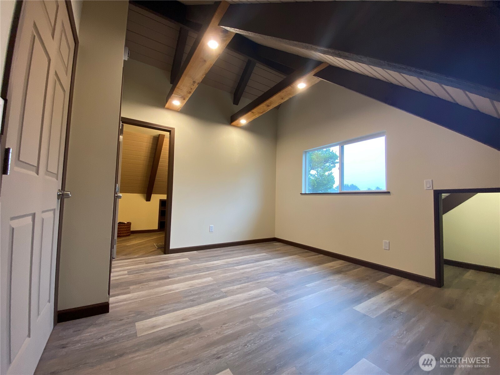 313 Sand Dune Avenue Property Photo 17