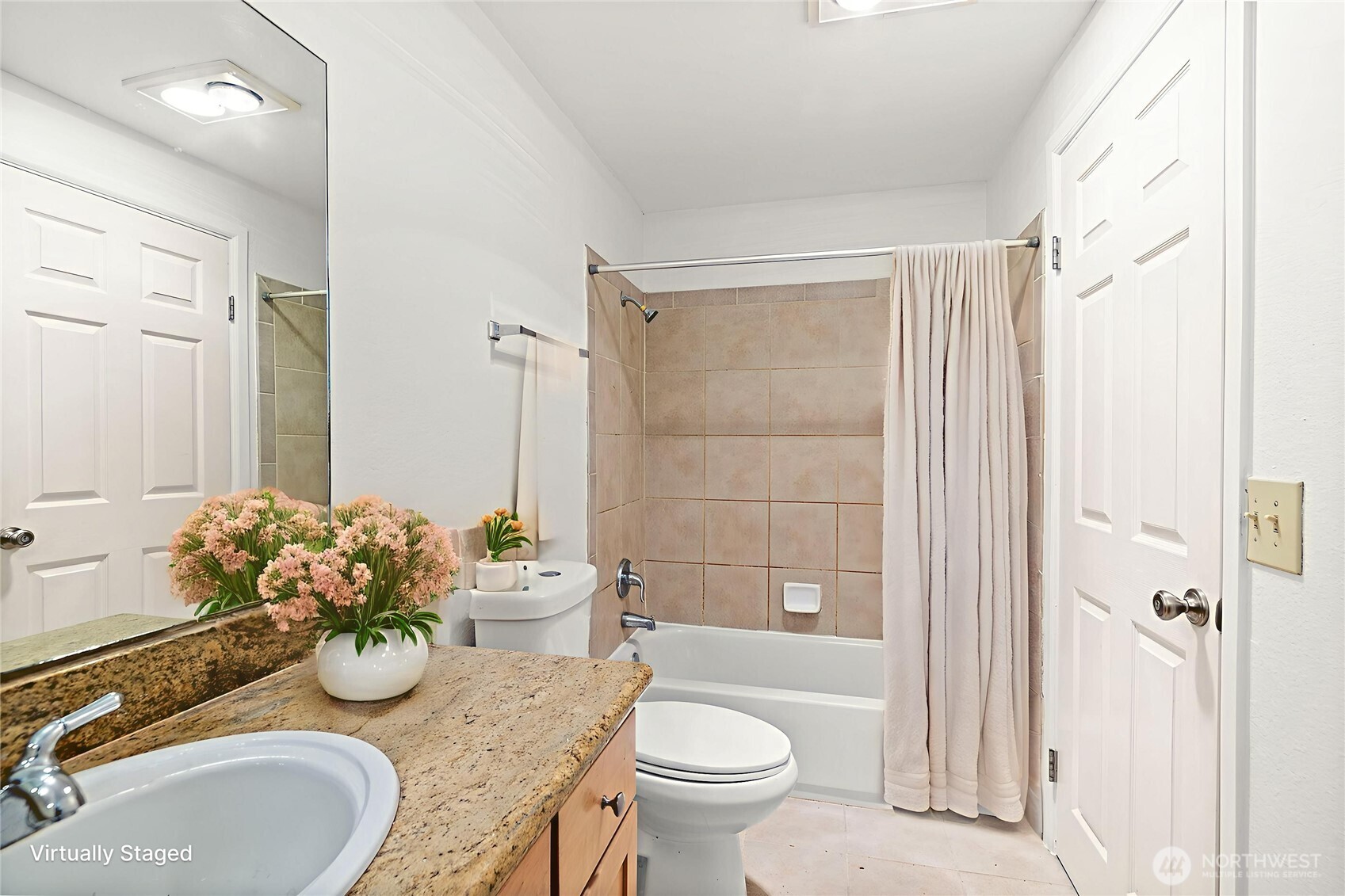 1215 S 237th Lane 1308 Property Photo 22