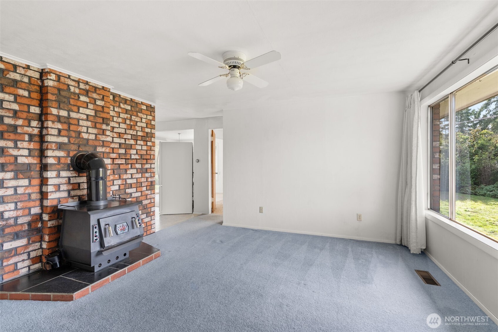 1480 Rush Road Property Photo 6