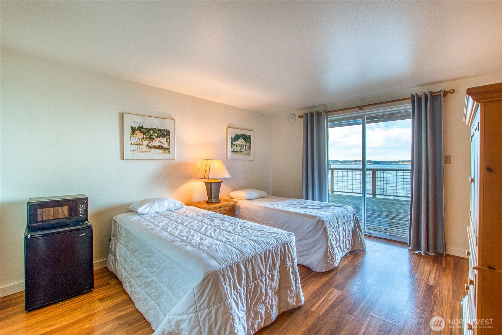 178 Fossil Bay Drive Property Photo 20