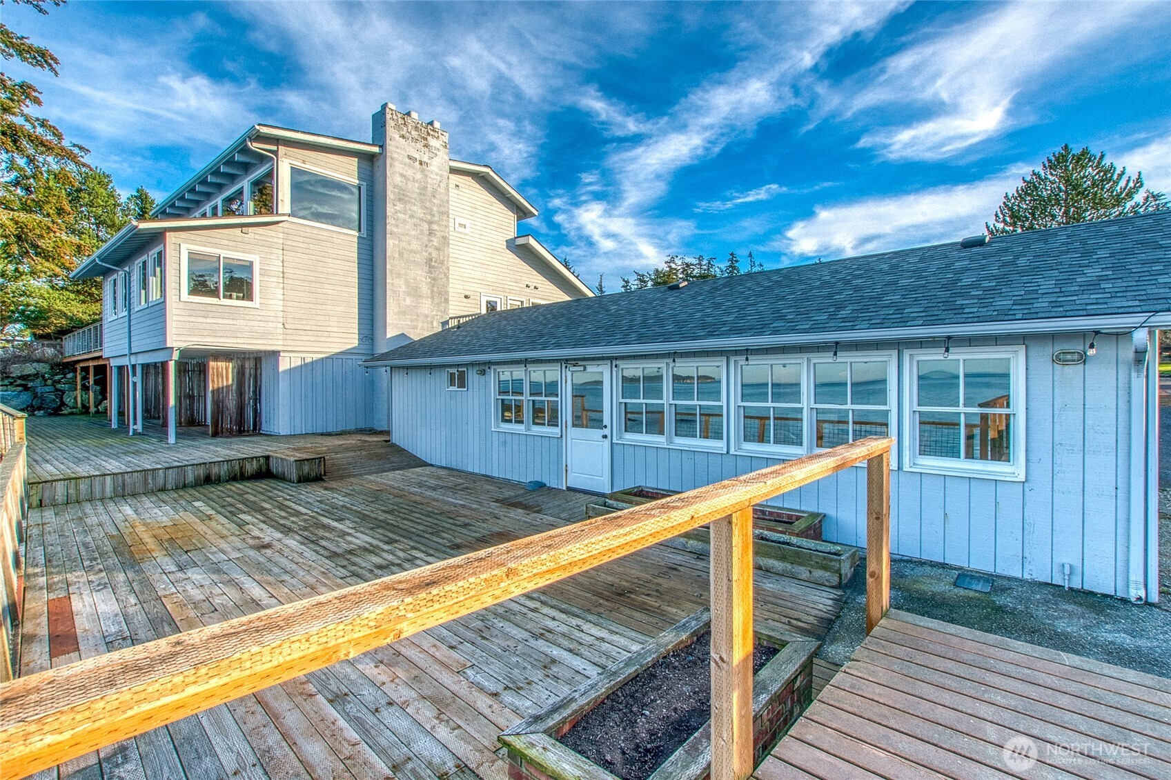 178 Fossil Bay Drive Property Photo 22