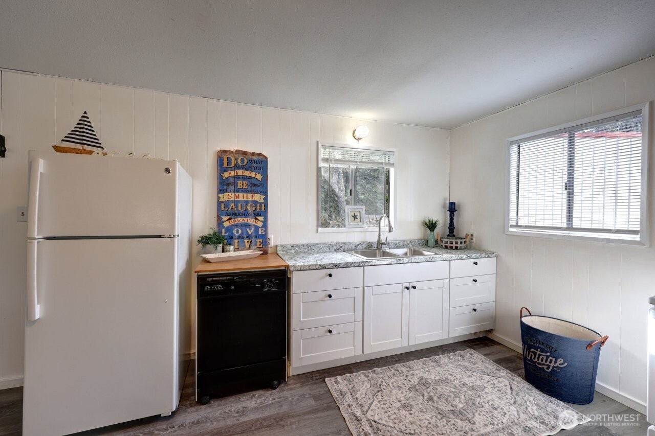 1504 170th Place Property Photo 14