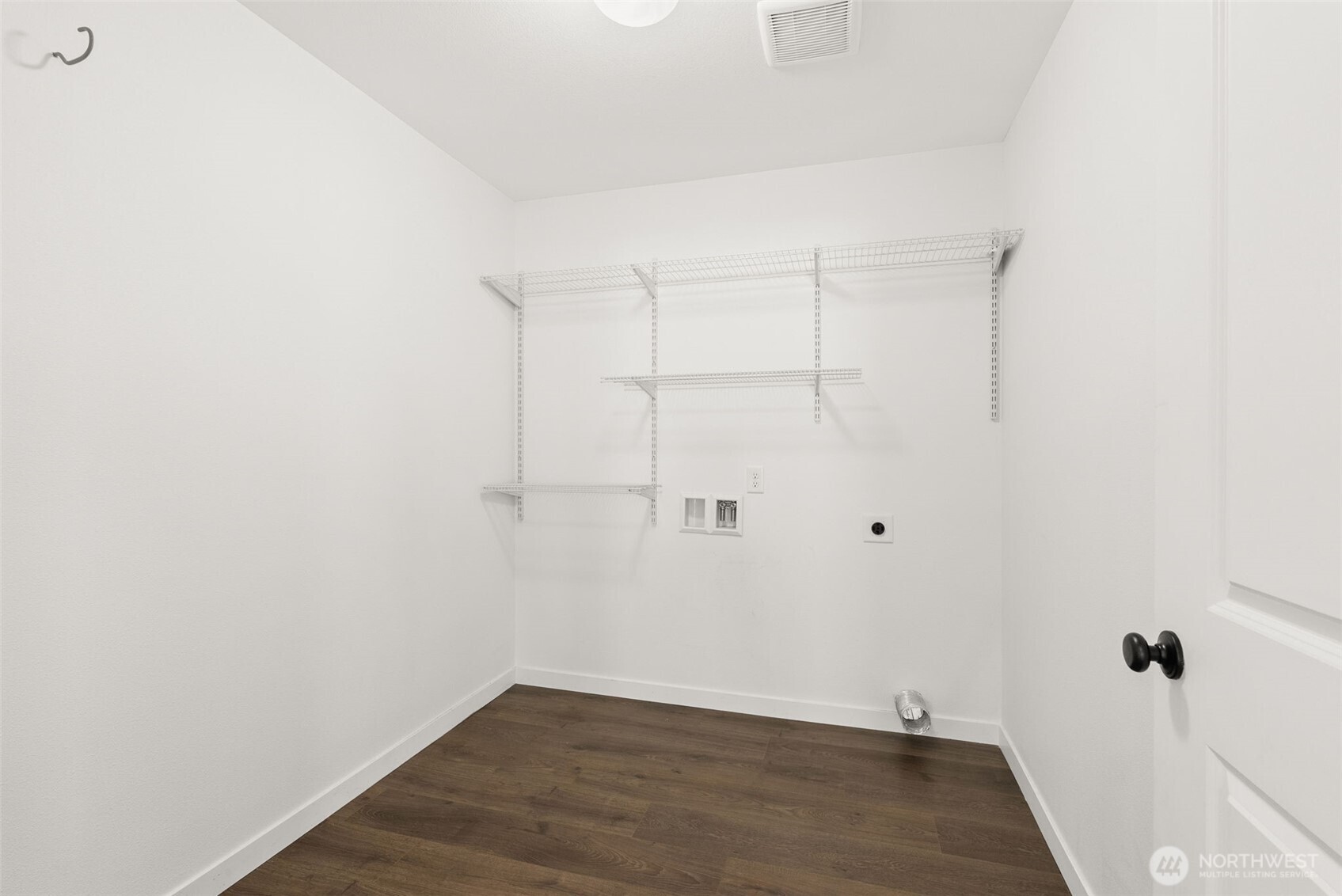 405 Cardinal Avenue Property Photo 30