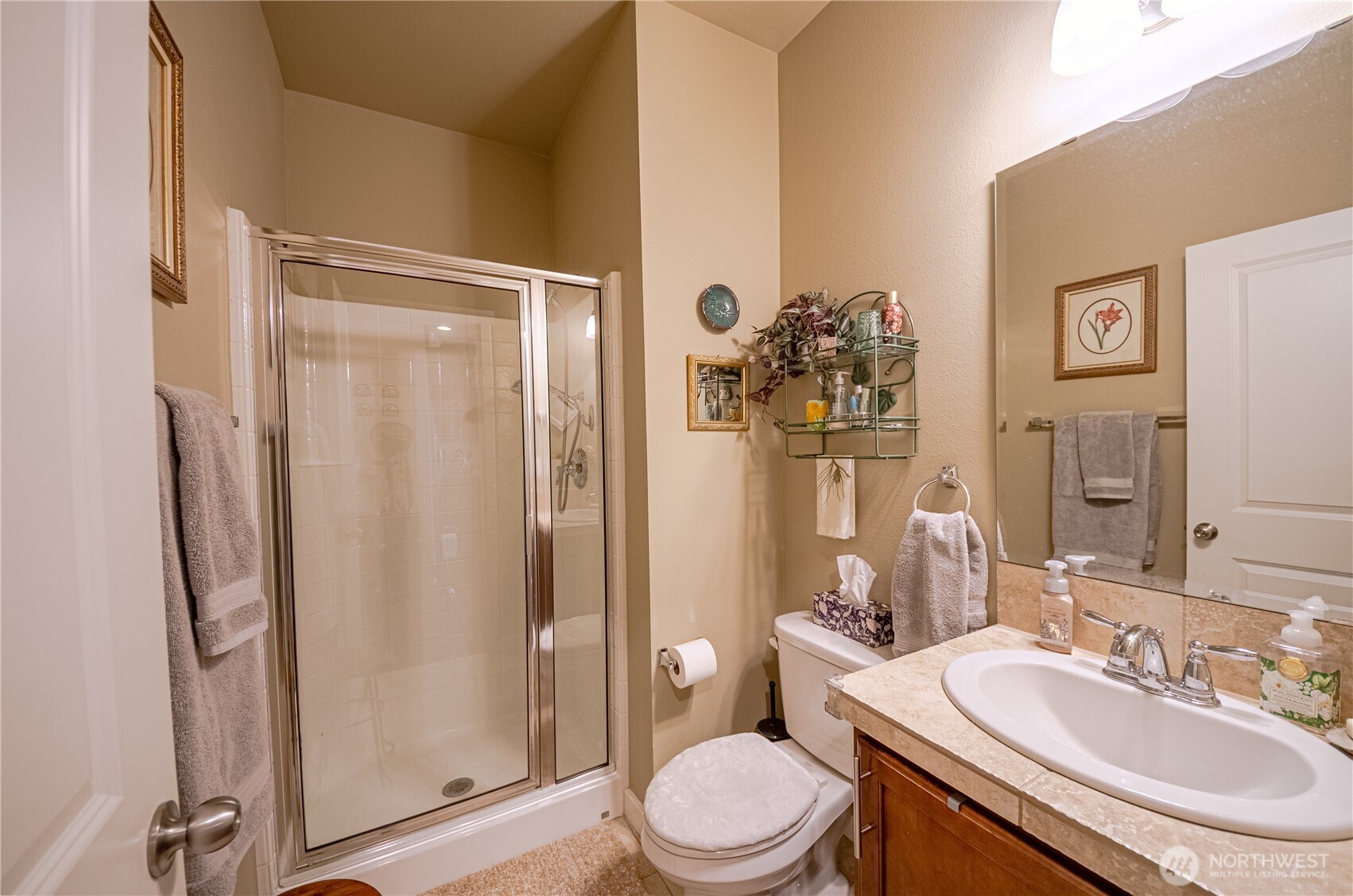 9101 Merritt Avenue Property Photo 20