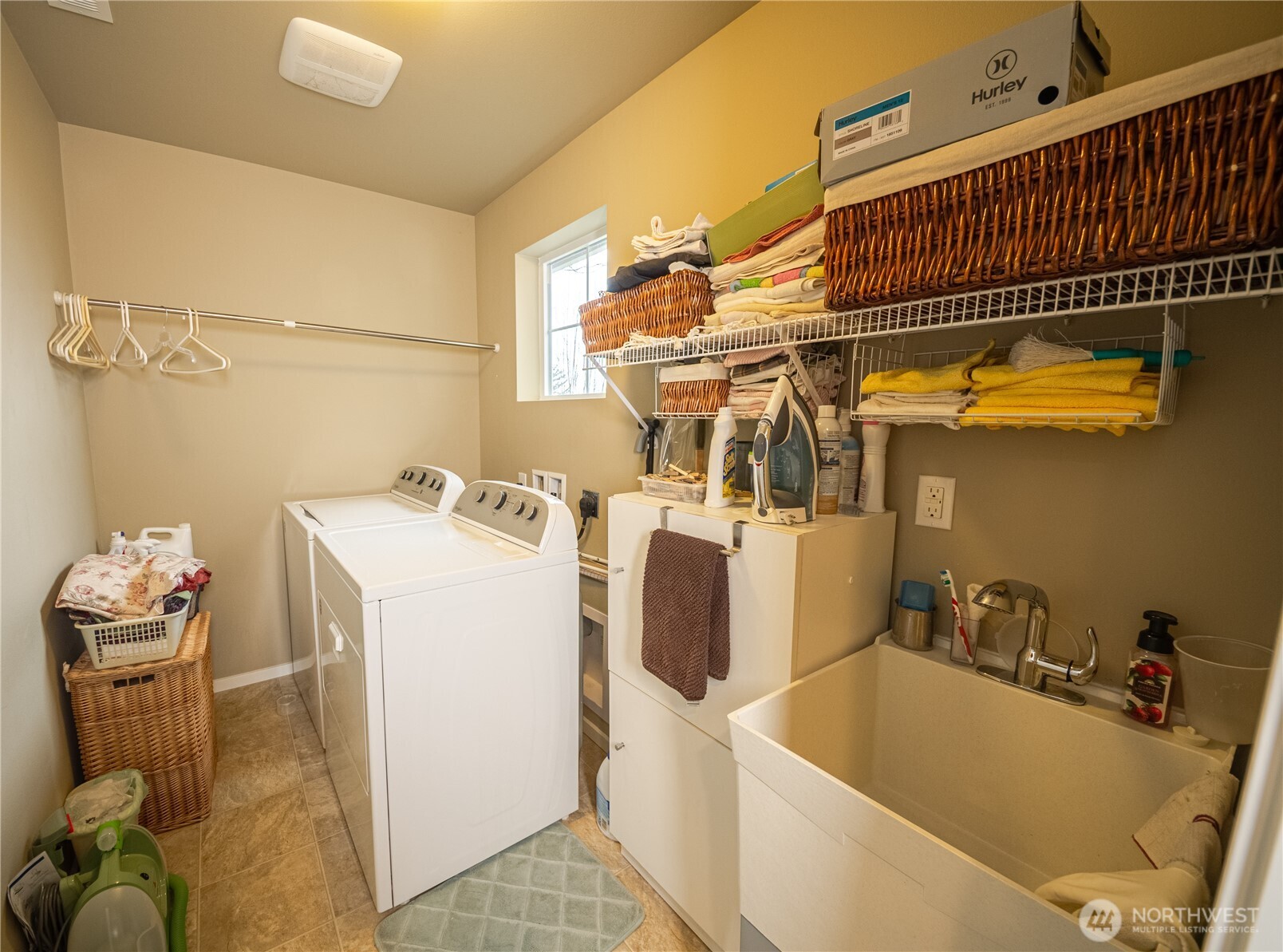 9101 Merritt Avenue Property Photo 32