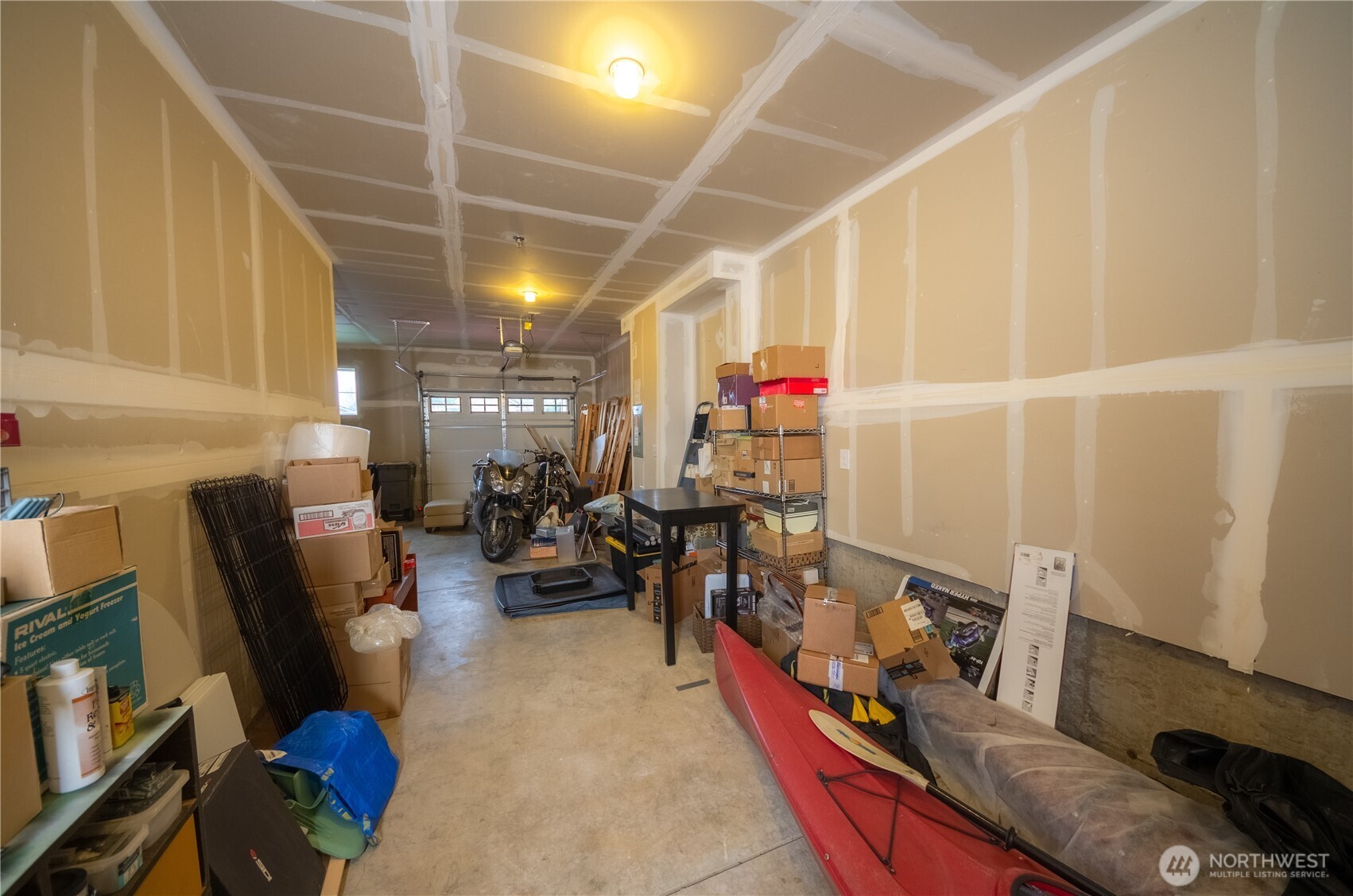9101 Merritt Avenue Property Photo 35