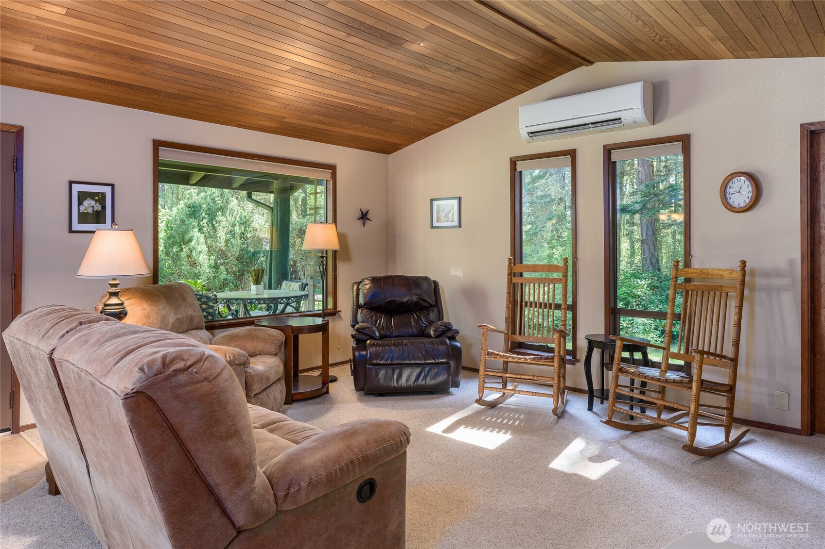 108 Towhee Lane Property Photo 8