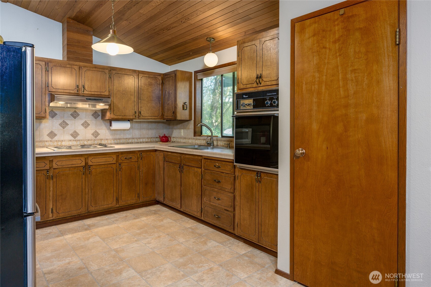 108 Towhee Lane Property Photo 14
