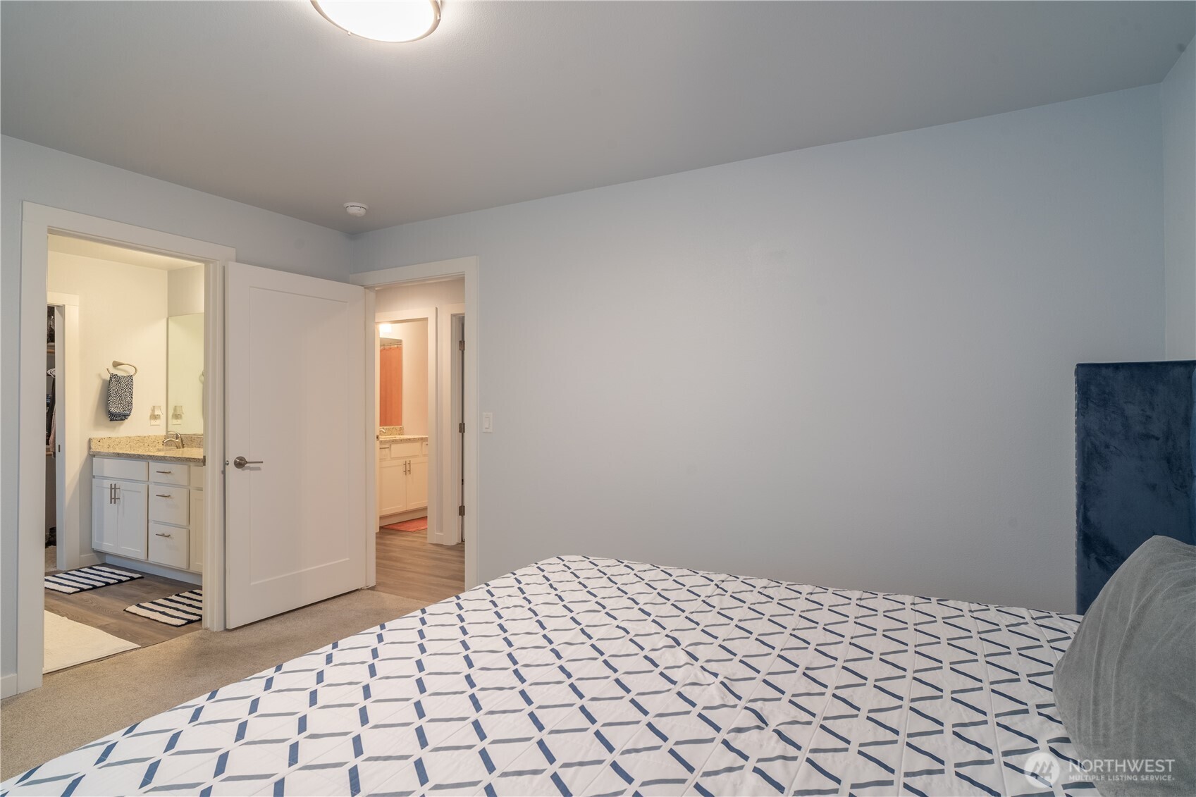 123 E 9th Avenue 29 Property Photo 12