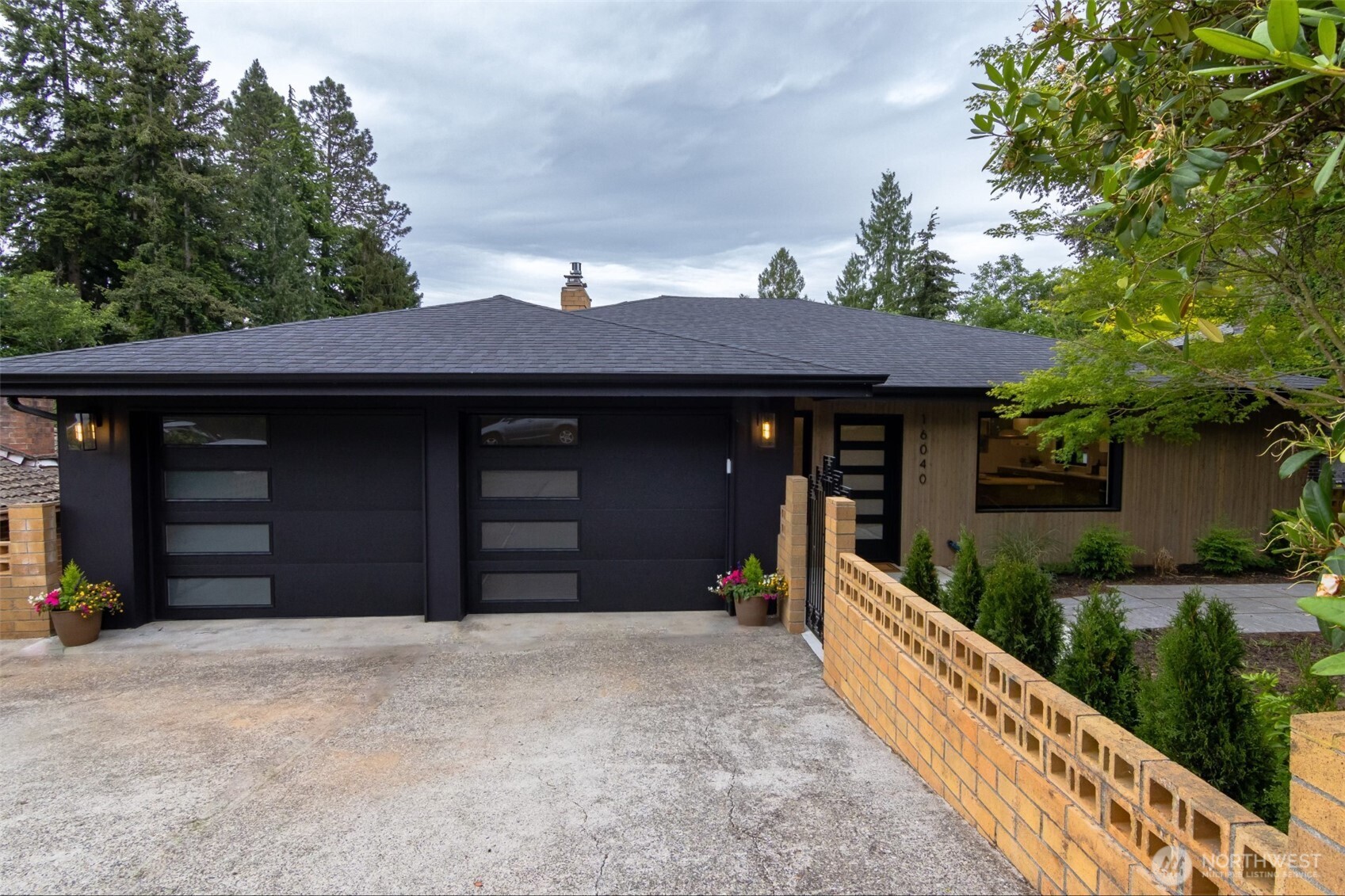 16040 36th Avenue Property Photo 2