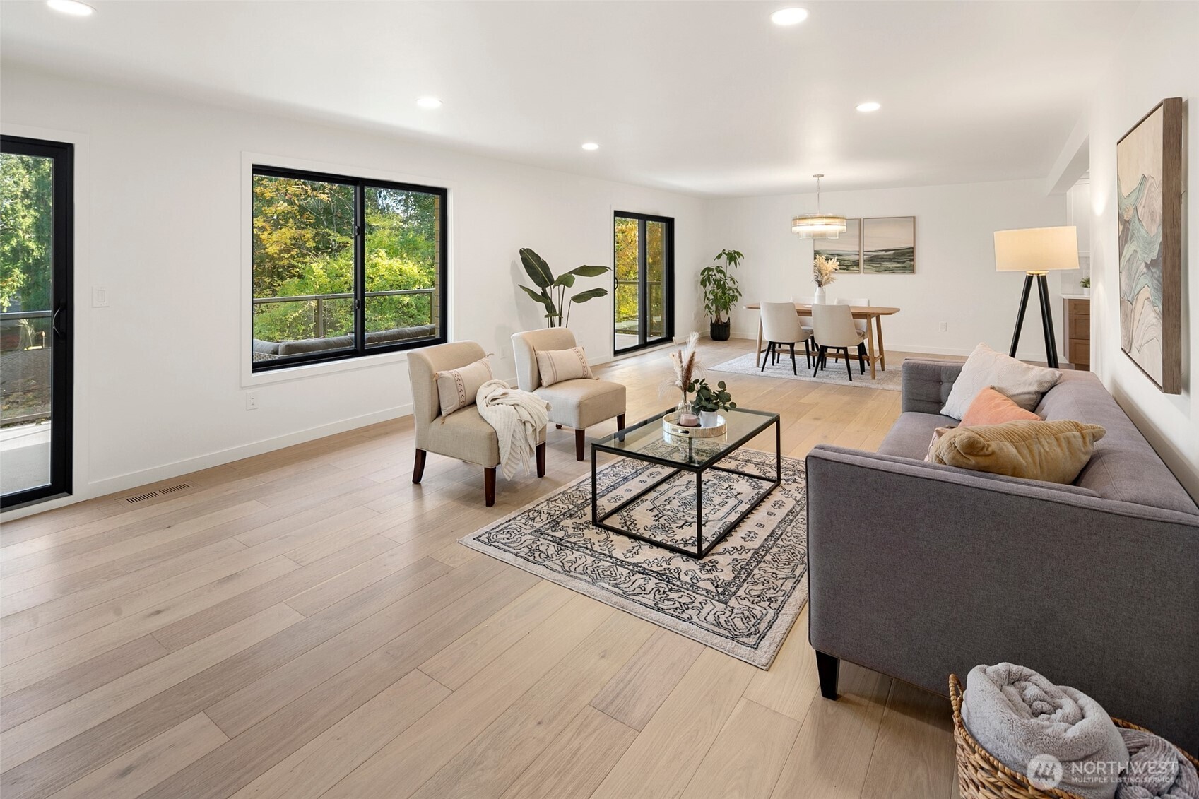 16040 36th Avenue Property Photo 7
