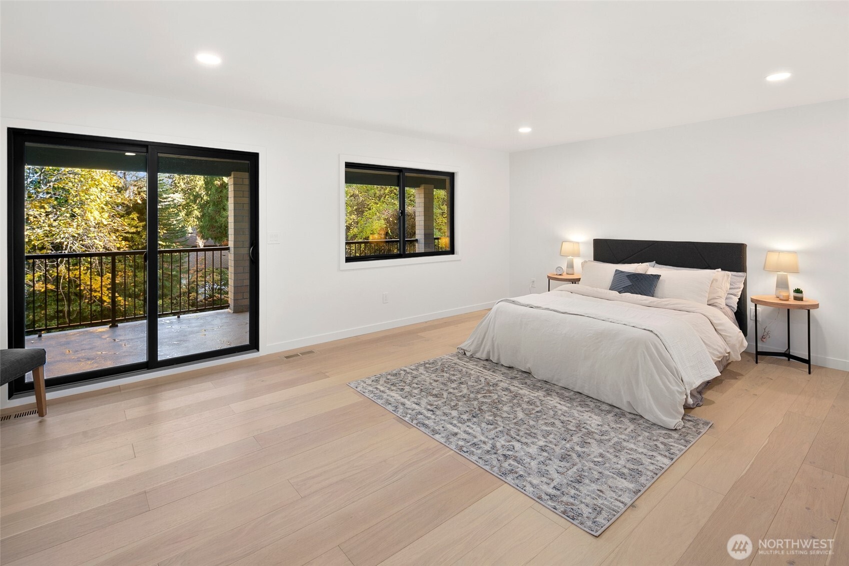 16040 36th Avenue Property Photo 16