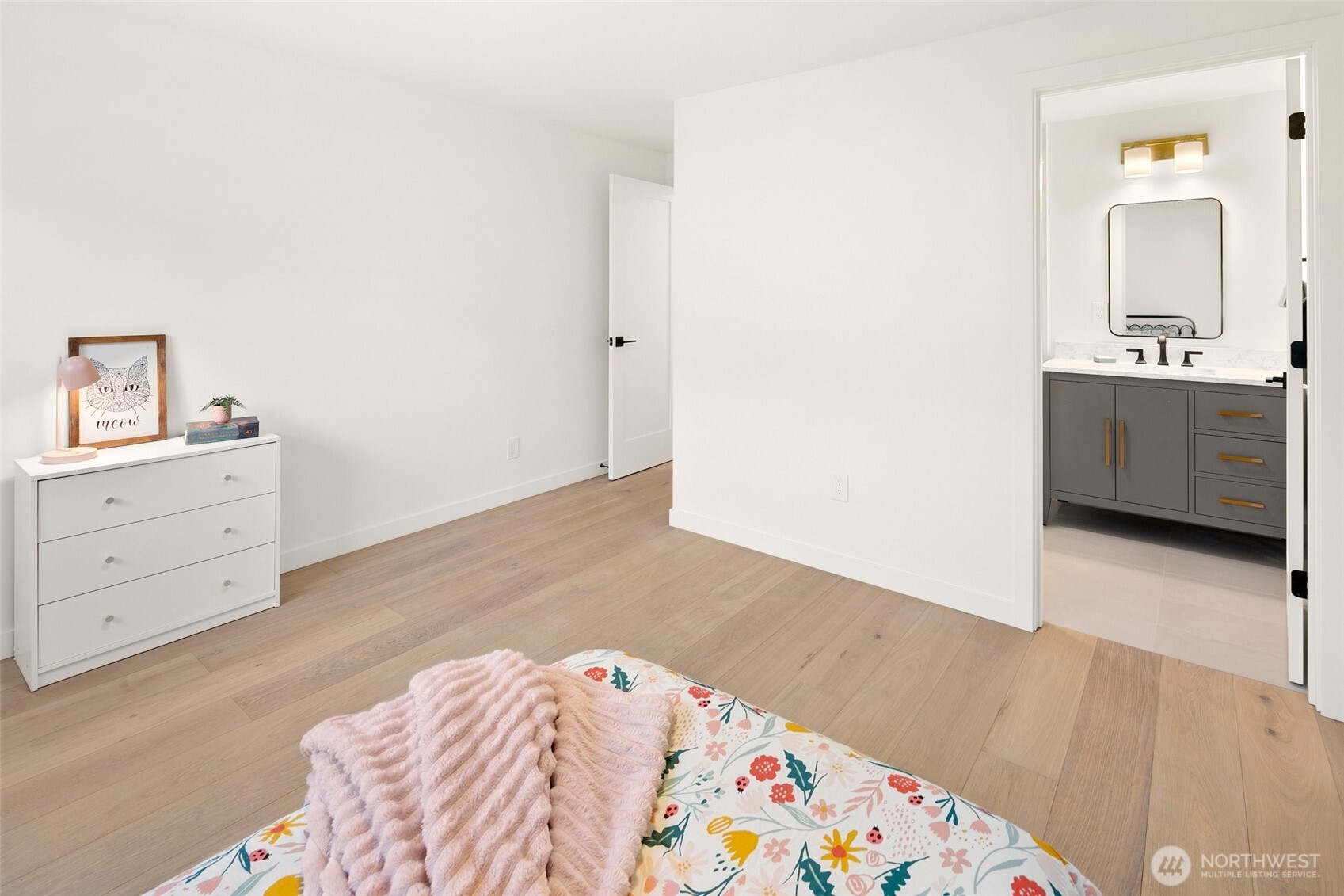 16040 36th Avenue Property Photo 22