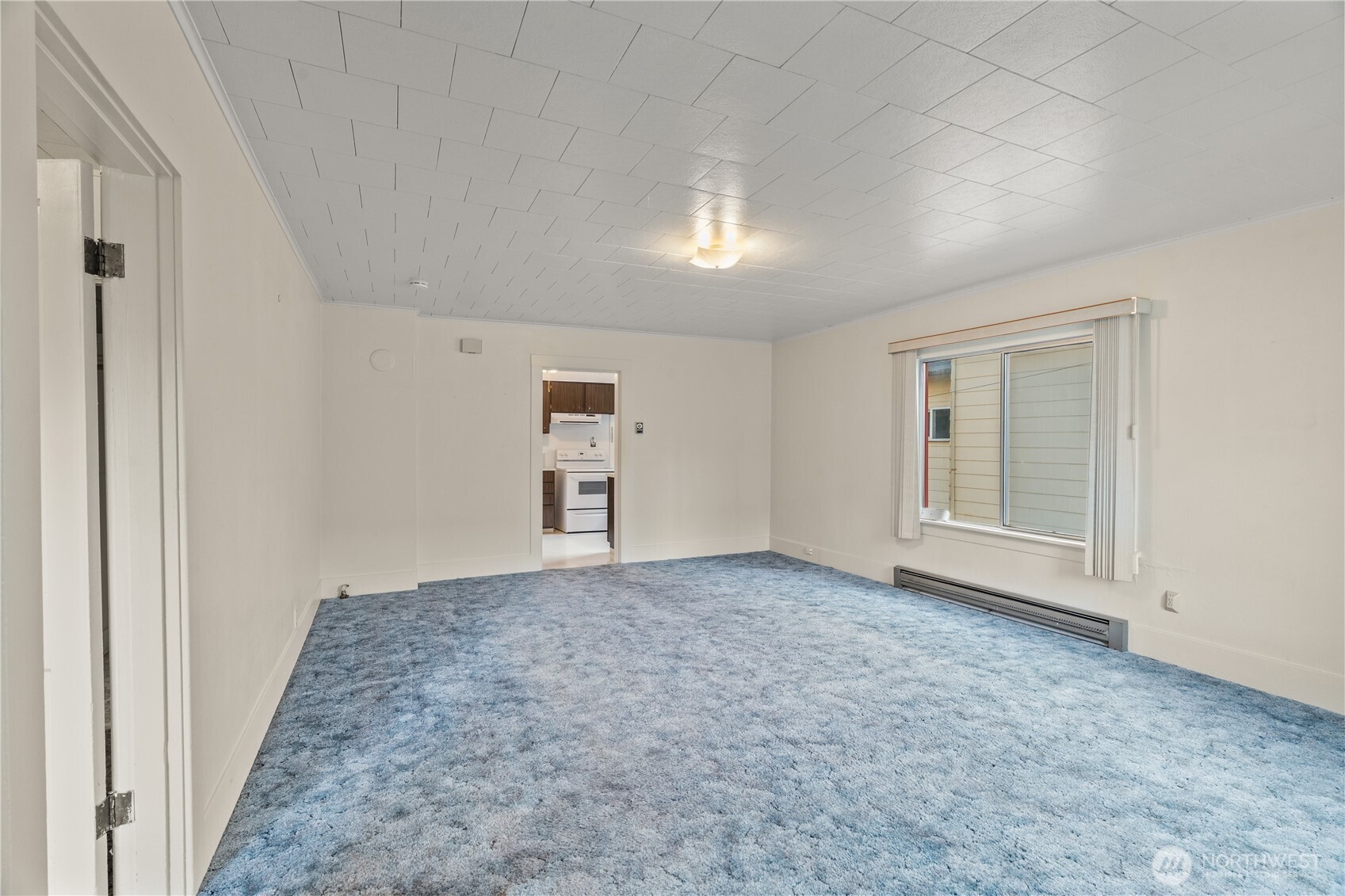 324 N F Street Property Photo 5