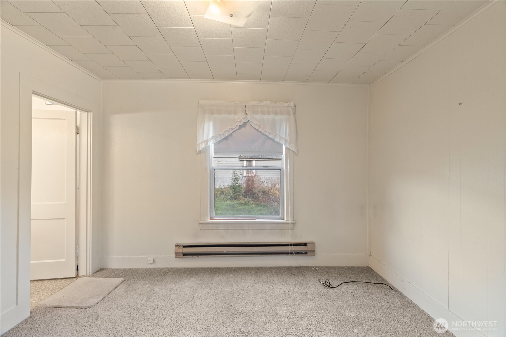 324 N F Street Property Photo 12