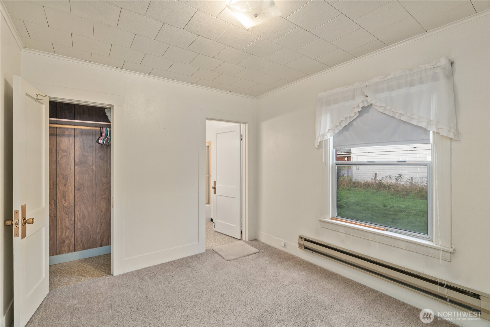 324 N F Street Property Photo 13