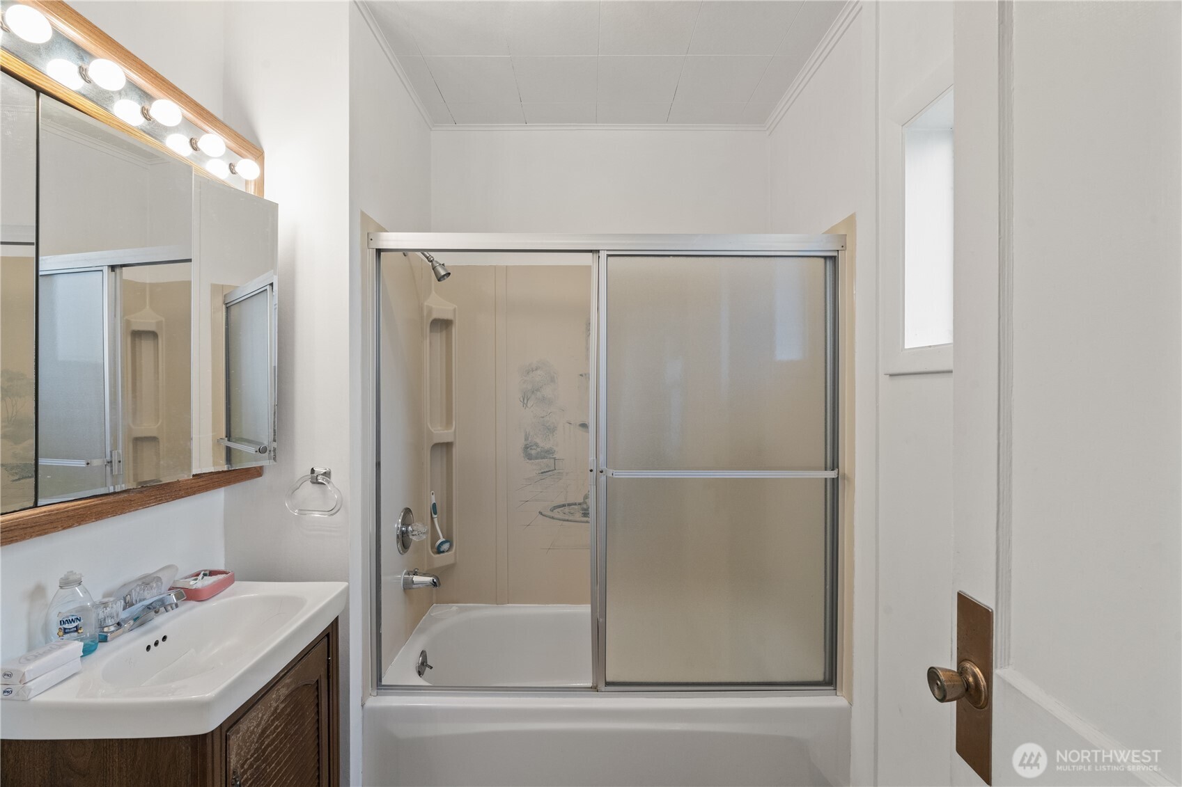324 N F Street Property Photo 14