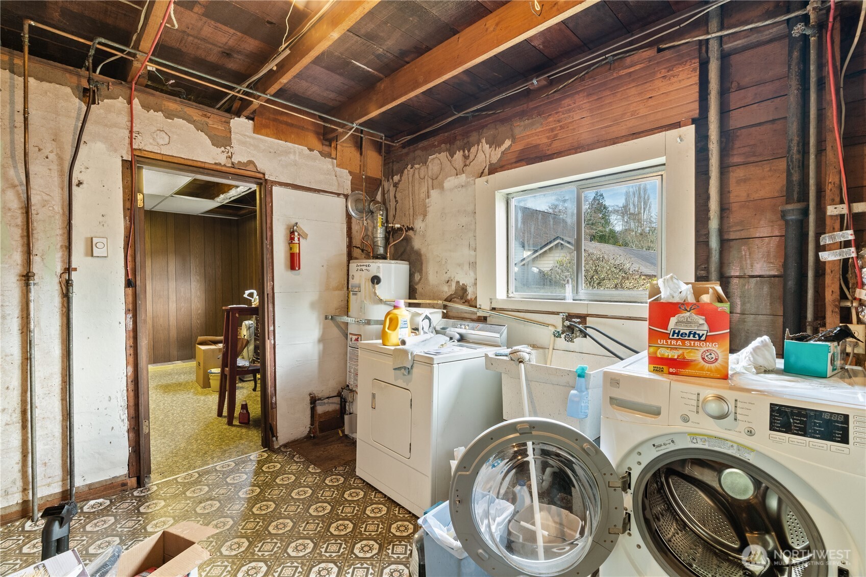 324 N F Street Property Photo 19