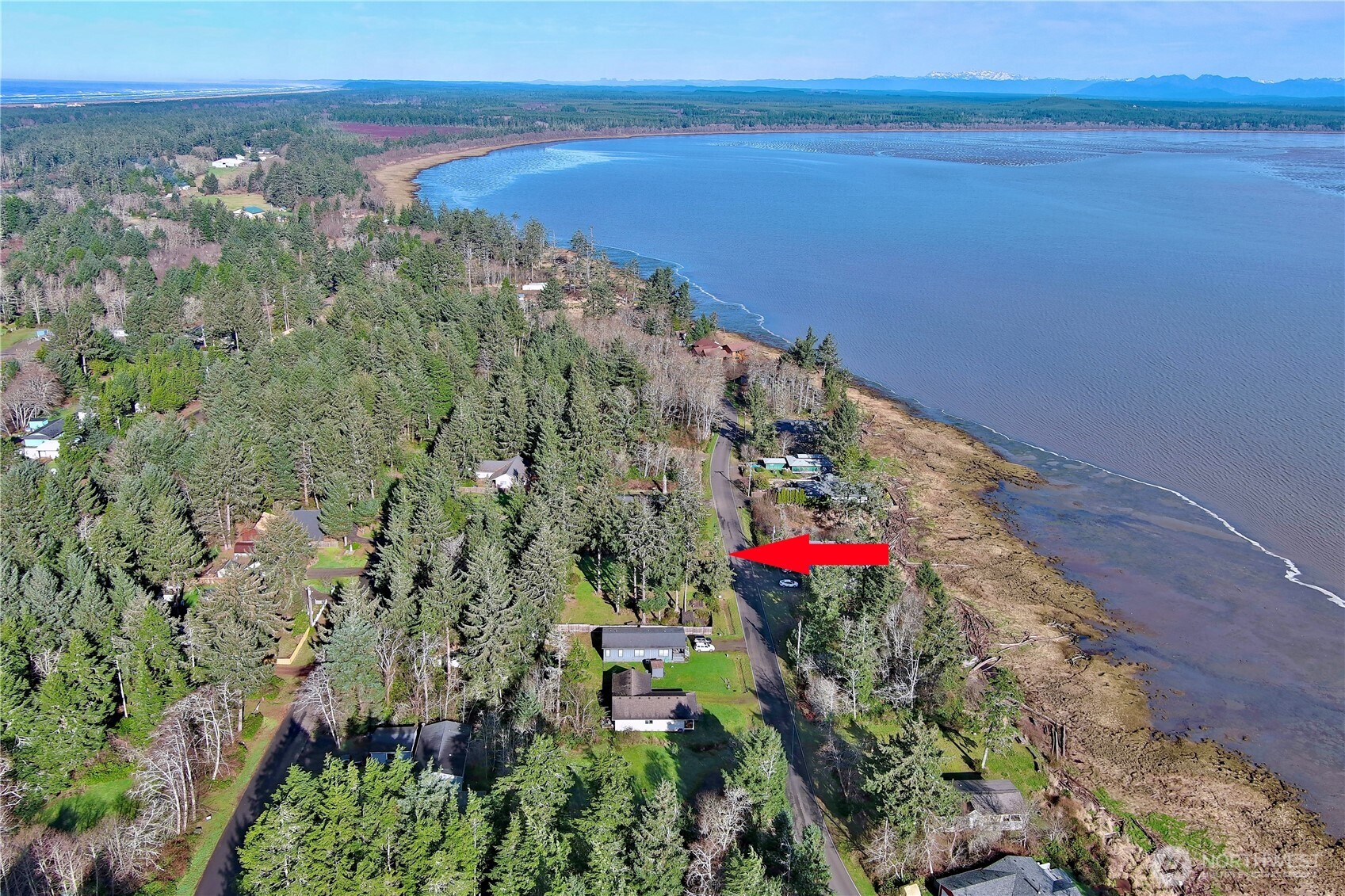 743 Duck Lake Drive Property Photo 11