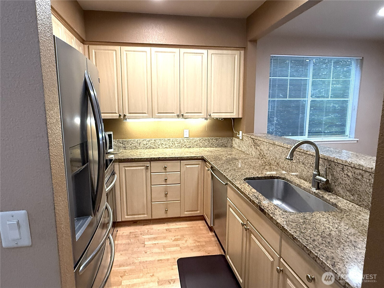 13000 Admiralty Way B201 Property Photo 6