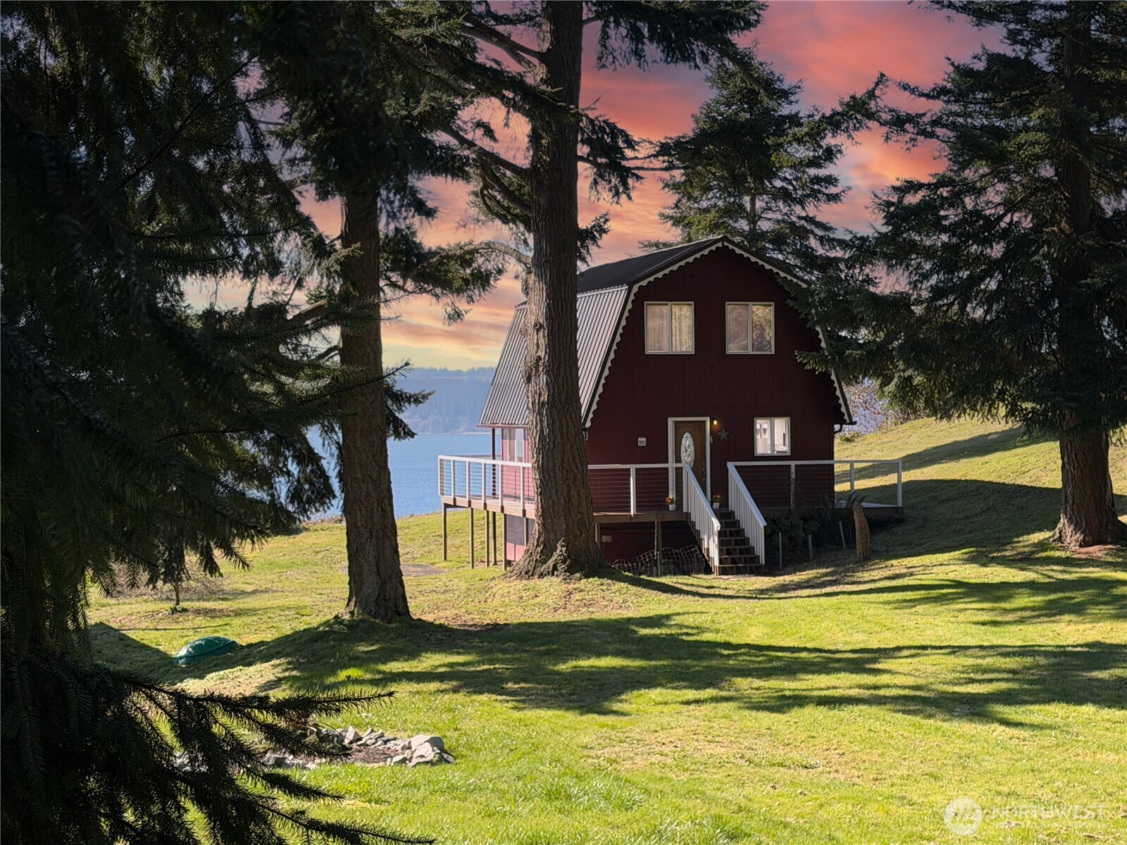46 G Mukilteo Way Property Photo 2