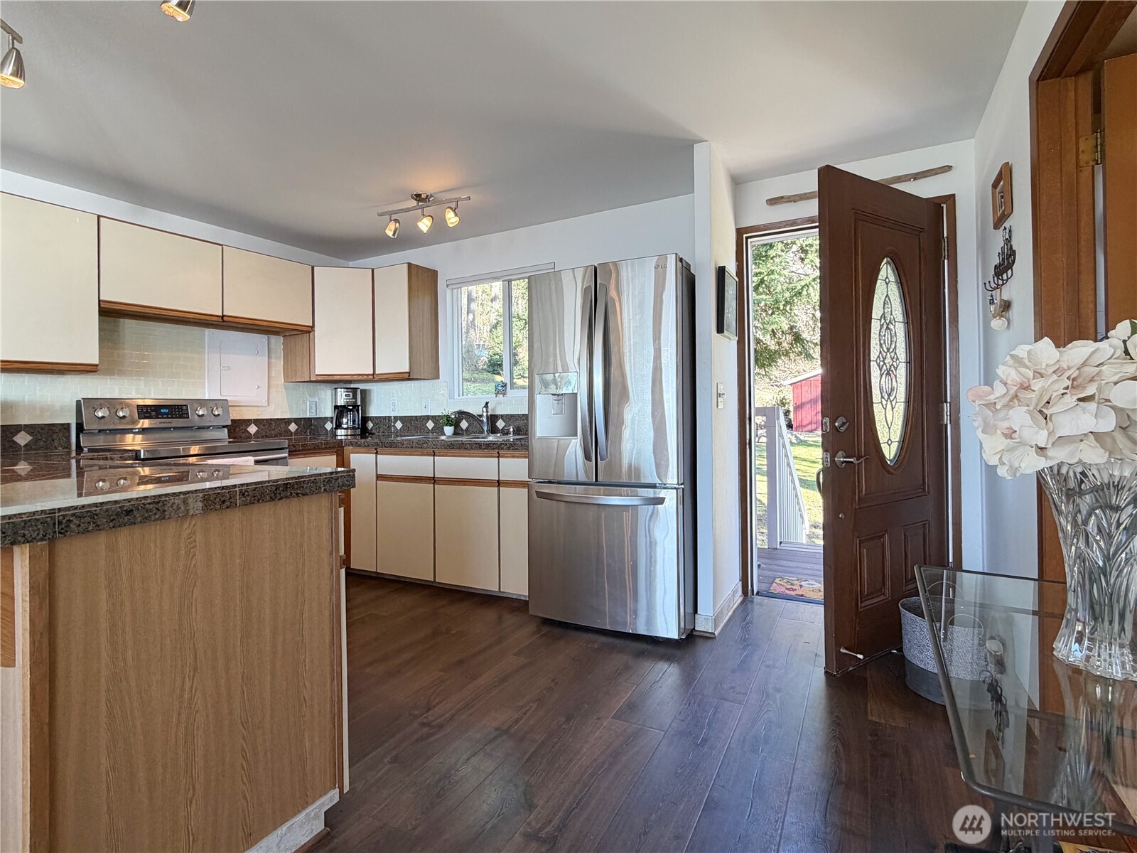 46 G Mukilteo Way Property Photo 12