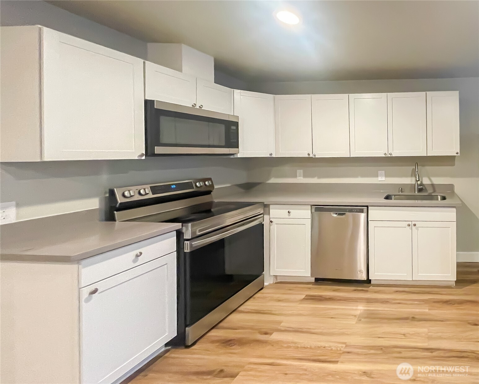 1815 13th Avenue Property Photo 15