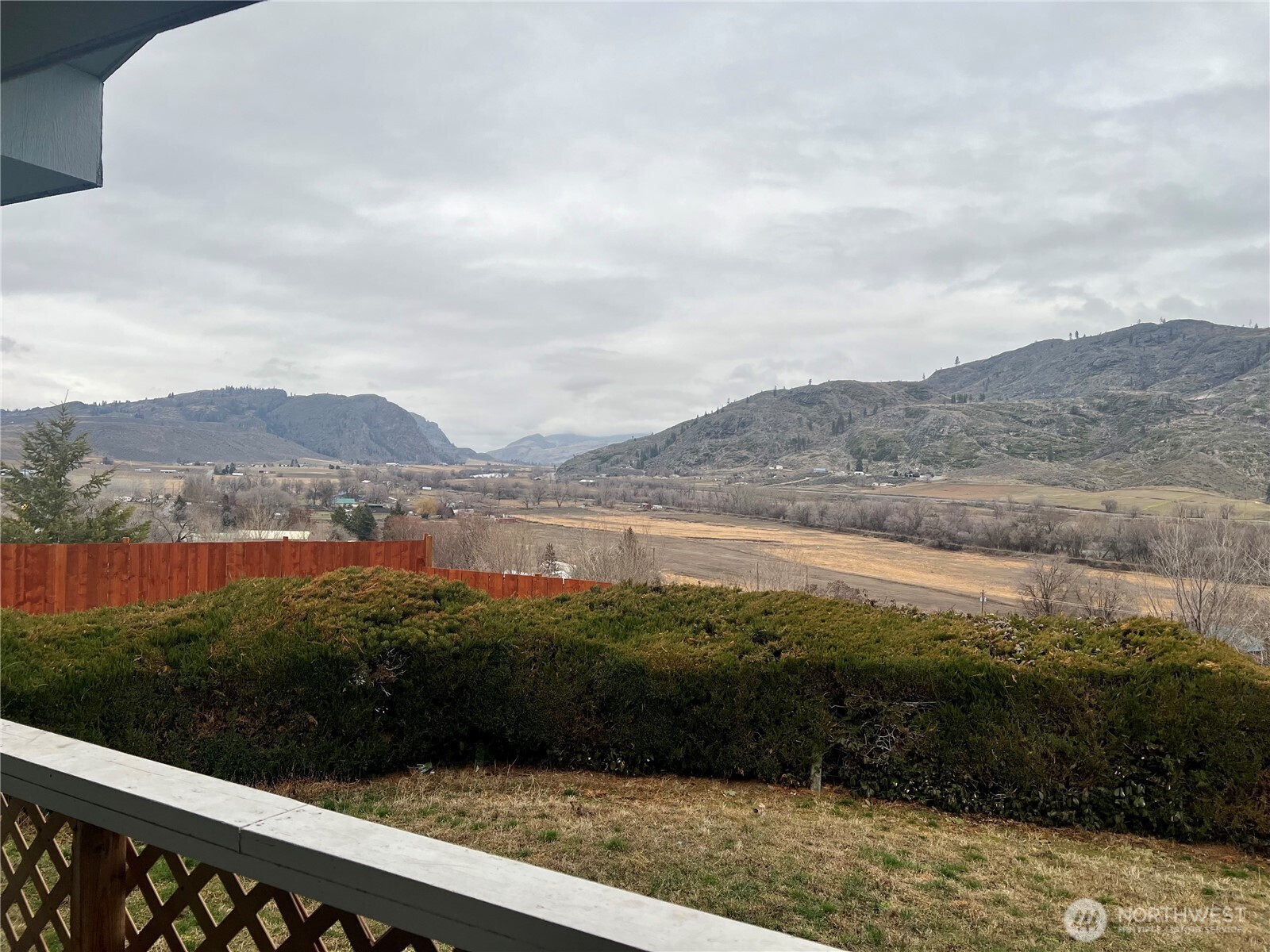 111 Lower Tower Street Property Photo 2