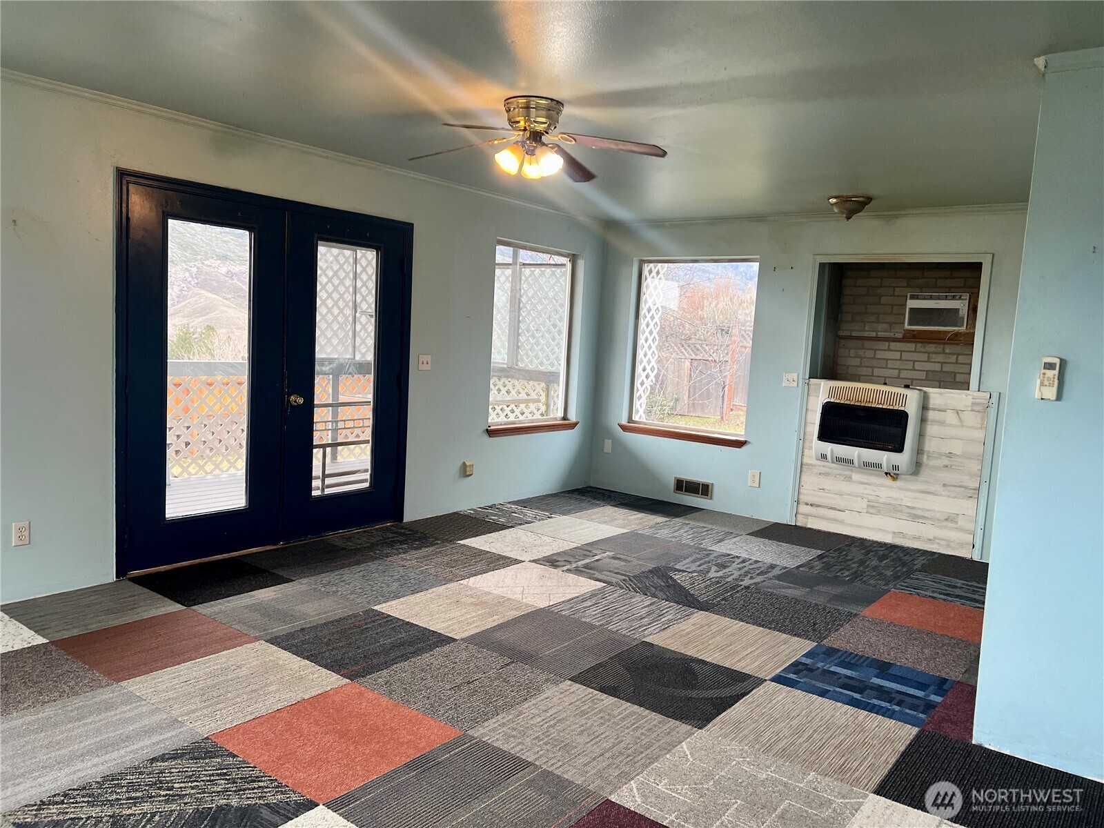 111 Lower Tower Street Property Photo 6