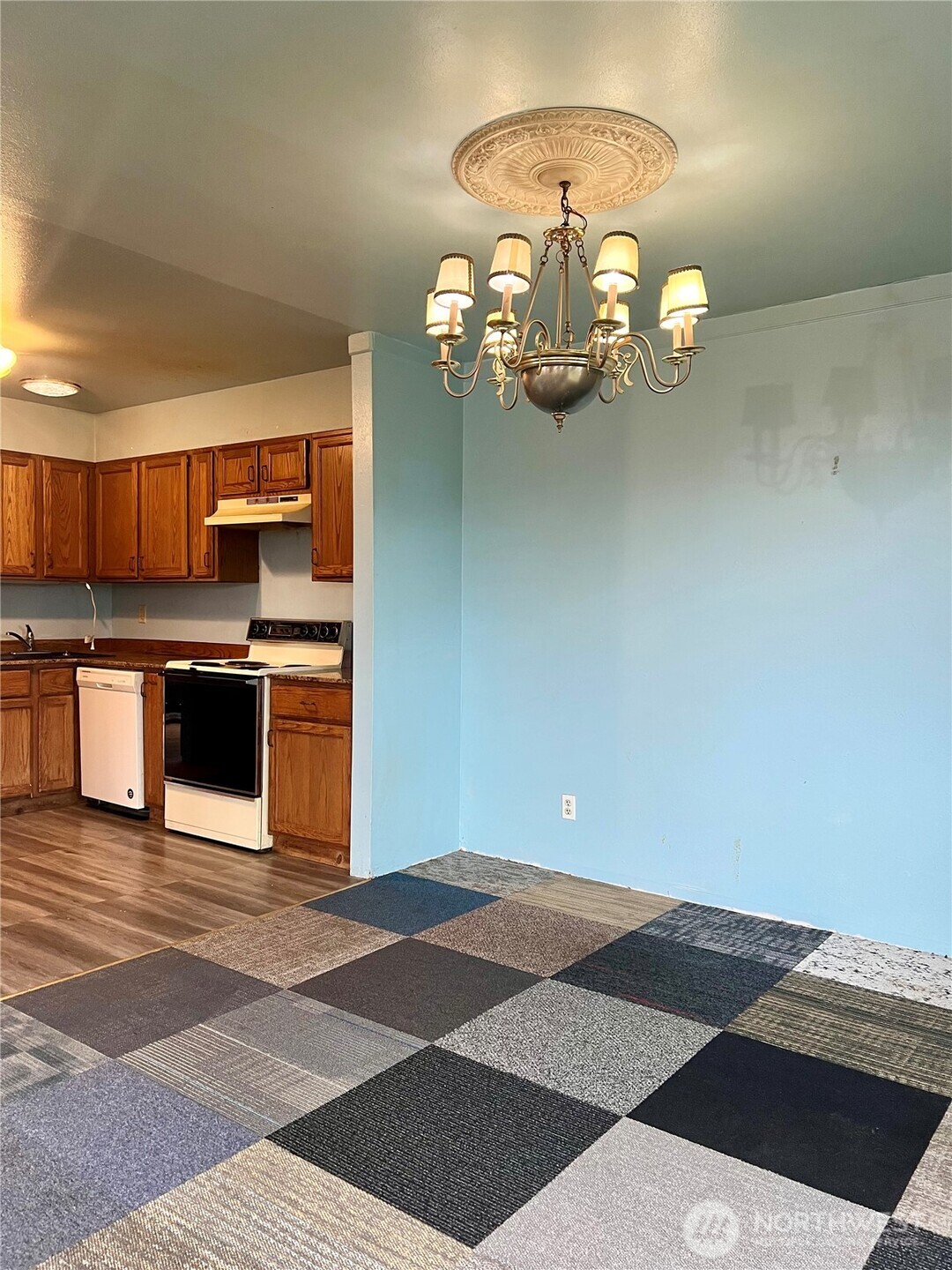 111 Lower Tower Street Property Photo 11