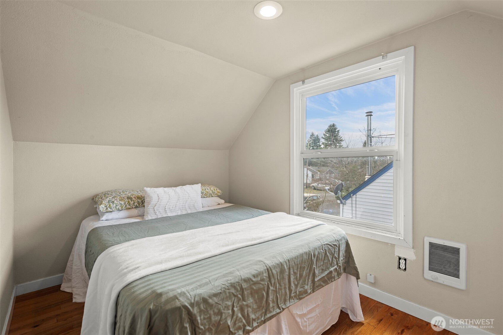 905 115th Street Property Photo 18