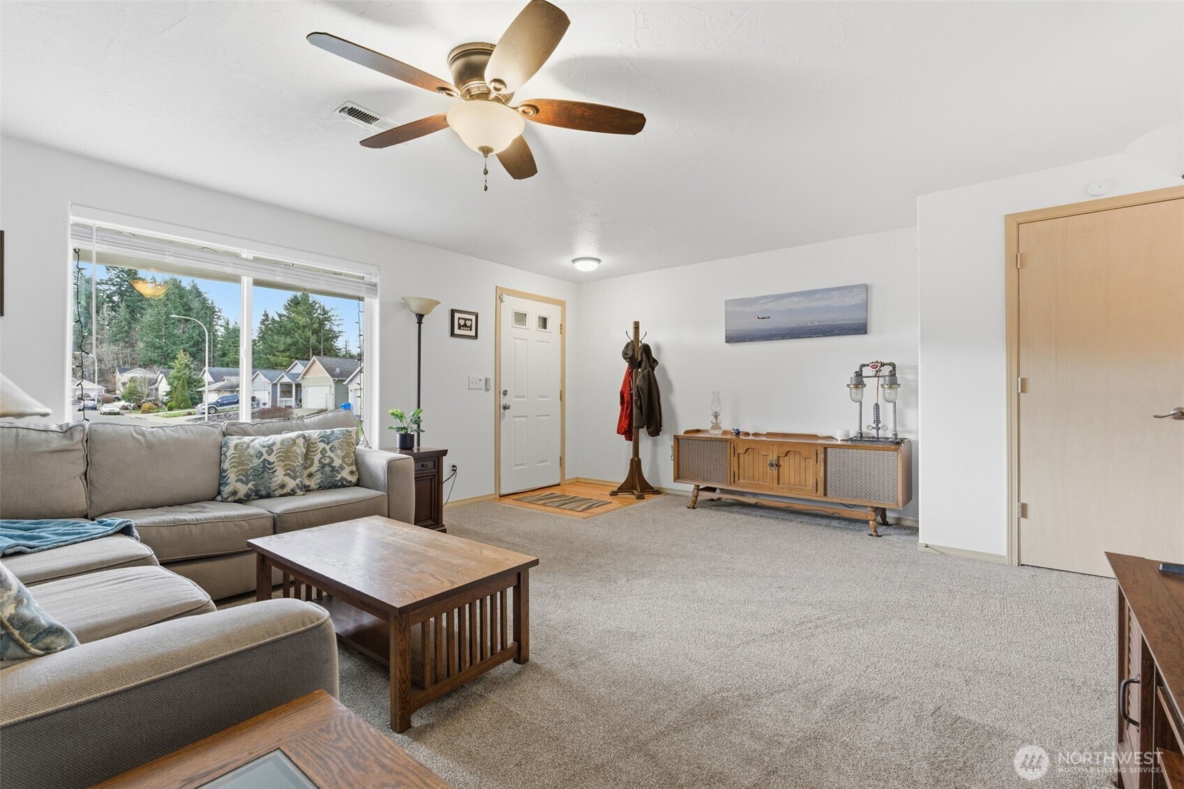 2533 Kristine Court Property Photo 3