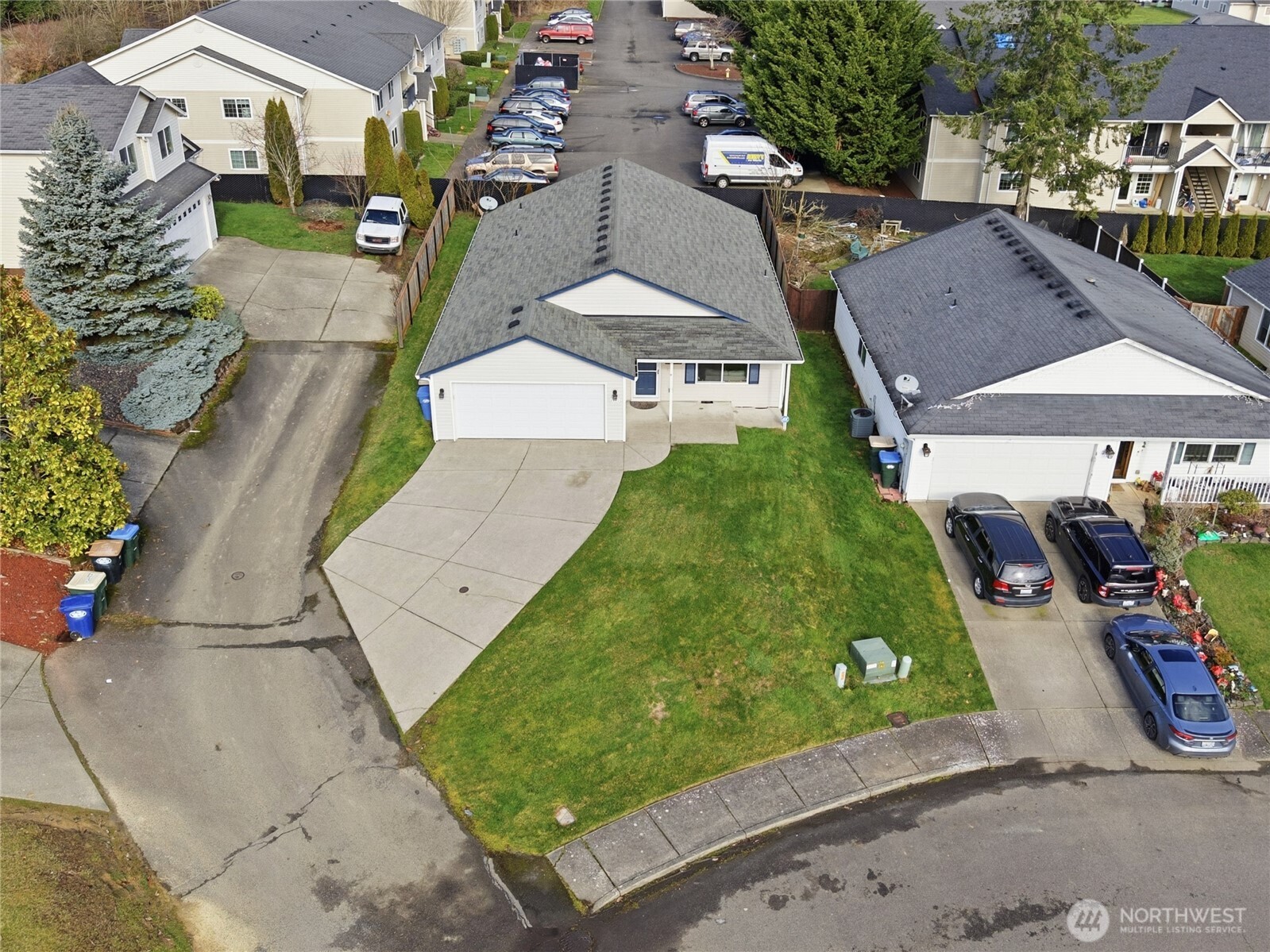 2533 Kristine Court Property Photo 8