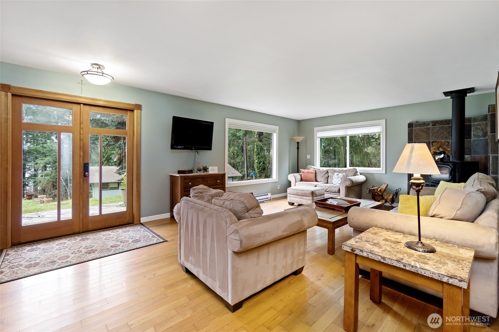 70 N Harrison Avenue Property Photo 3