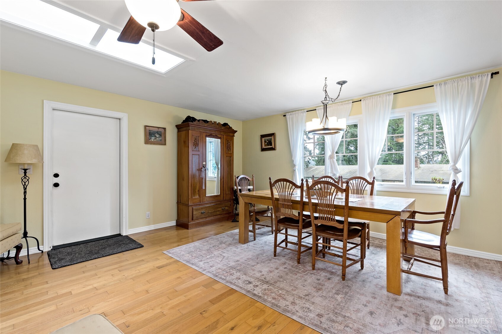 70 N Harrison Avenue Property Photo 23