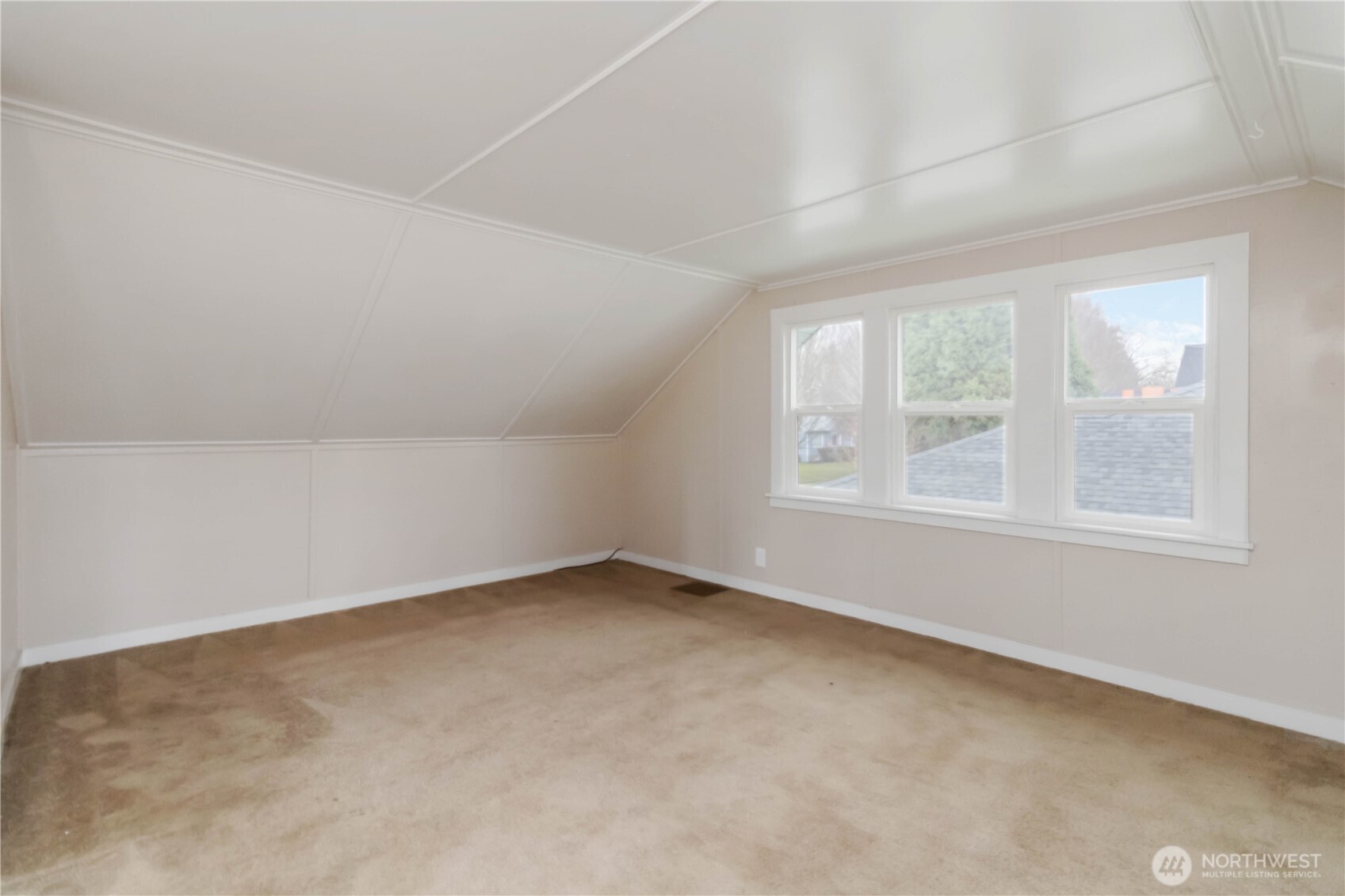 646 23rd Avenue Property Photo 15