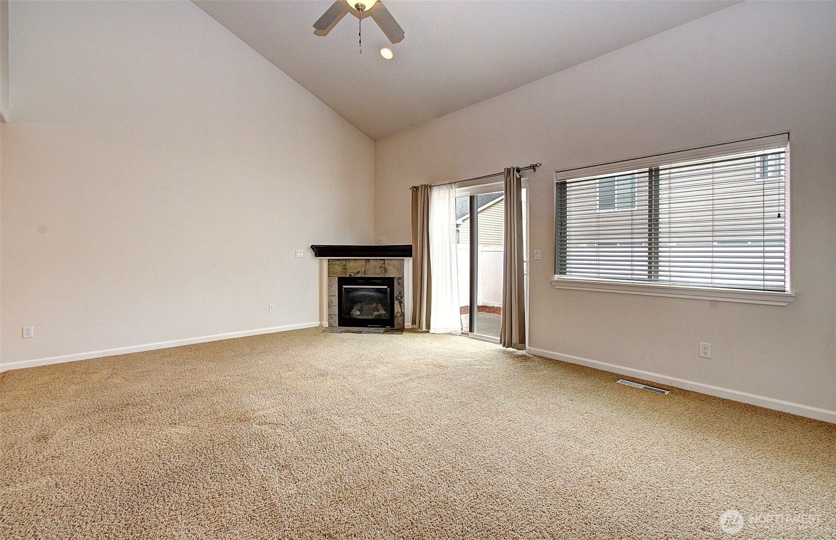 7618 Ne 61st Way Property Photo 16