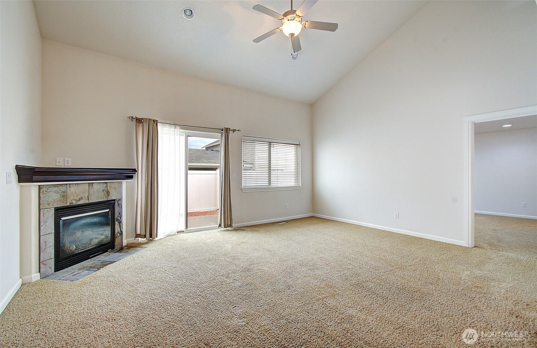 7618 Ne 61st Way Property Photo 17